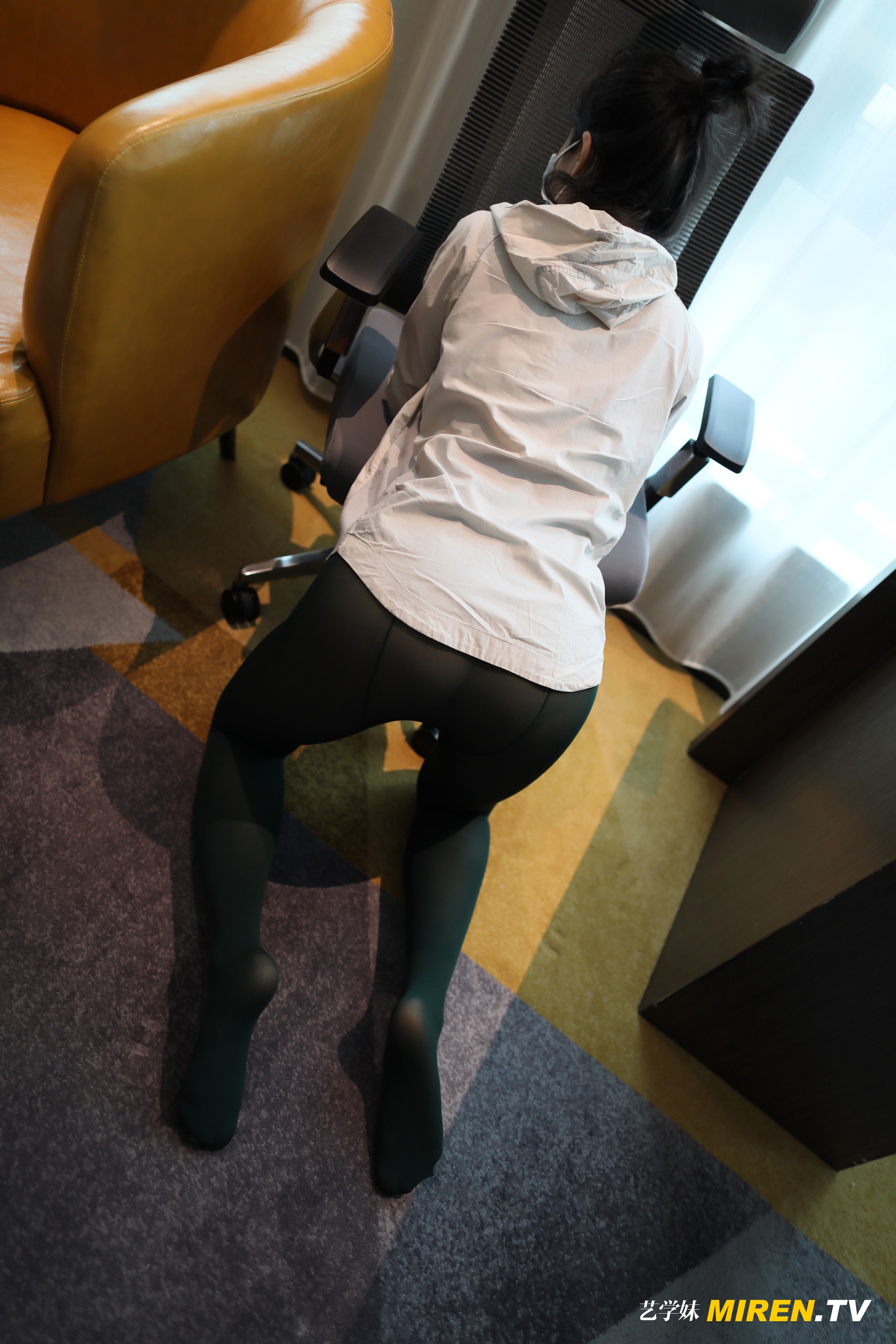 ROSI艺学妹 2020.07.04 NO.0145[94+1P／74MB]_第2集