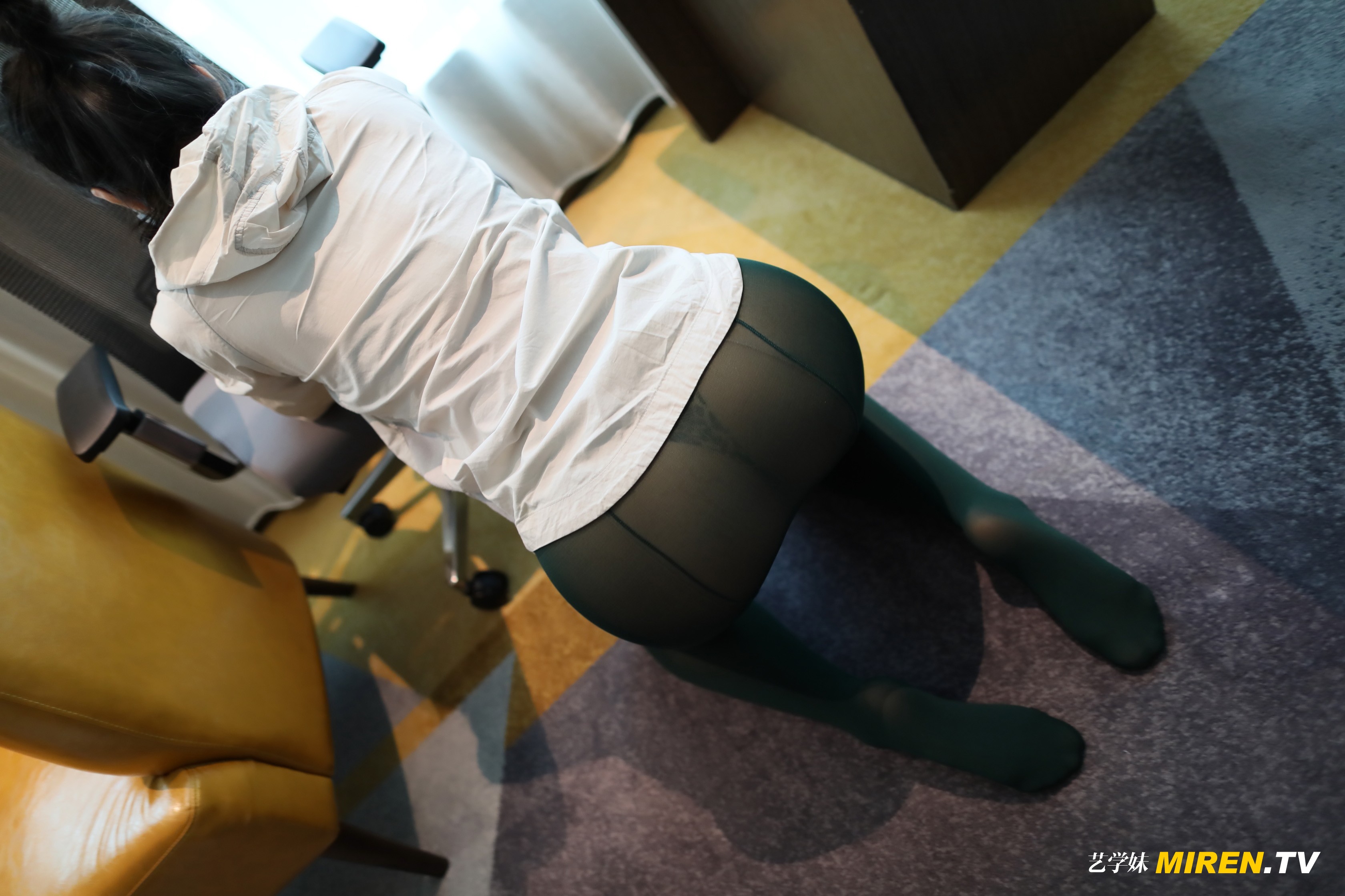 ROSI艺学妹 2020.07.04 NO.0145[94+1P／74MB]_第2集
