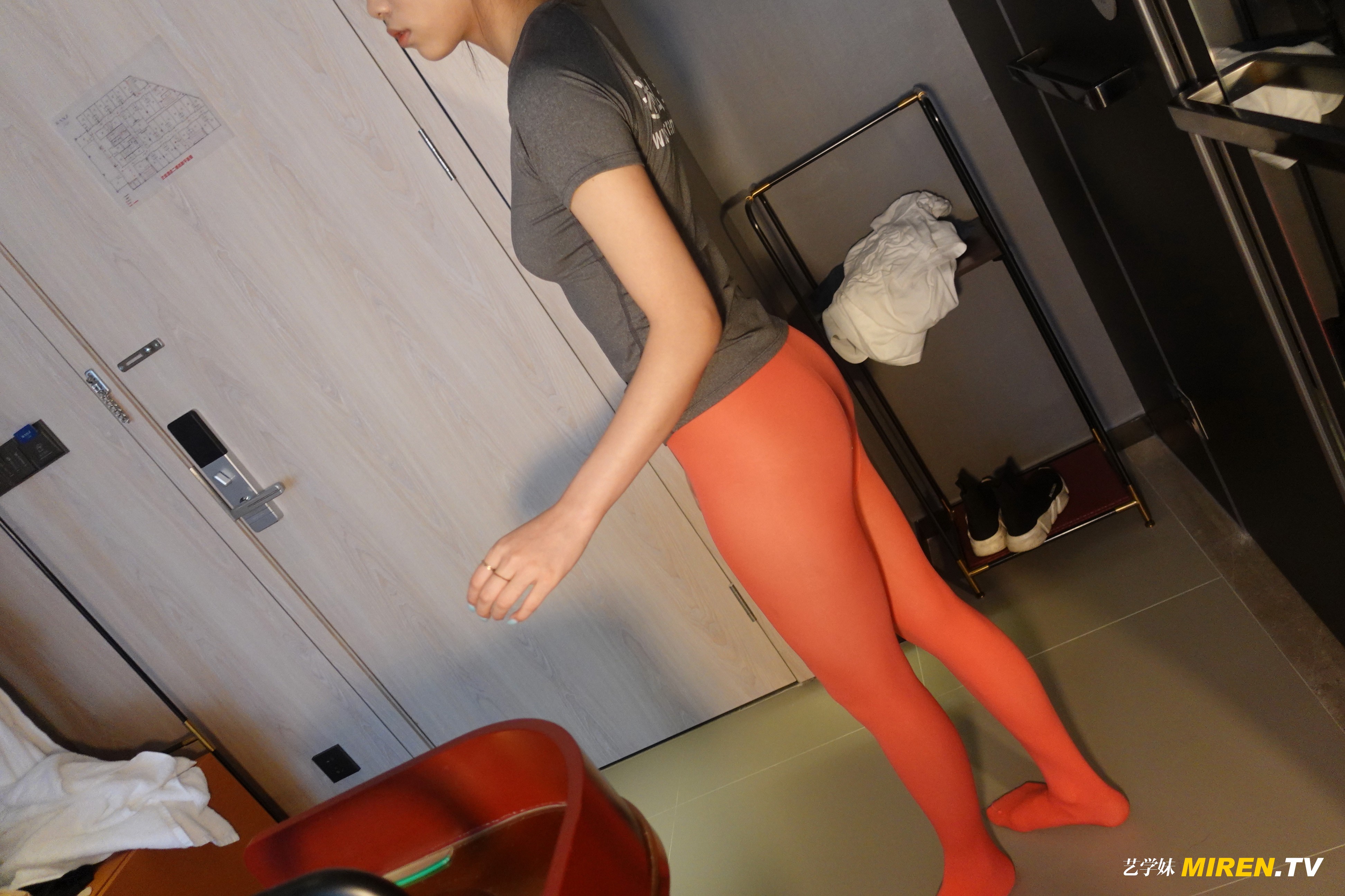 ROSI艺学妹 2020.07.20 NO.0155[78+1P／115MB]_第3集