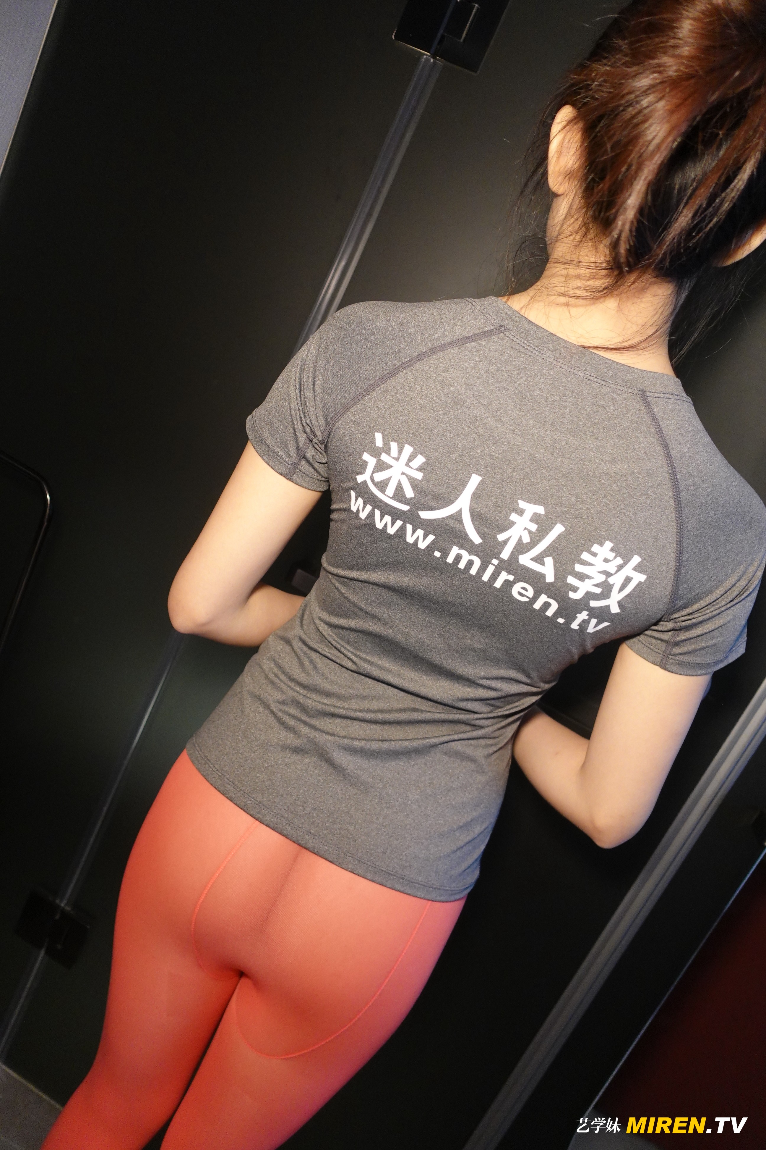 ROSI艺学妹 2020.07.20 NO.0155[78+1P／115MB]_第1集
