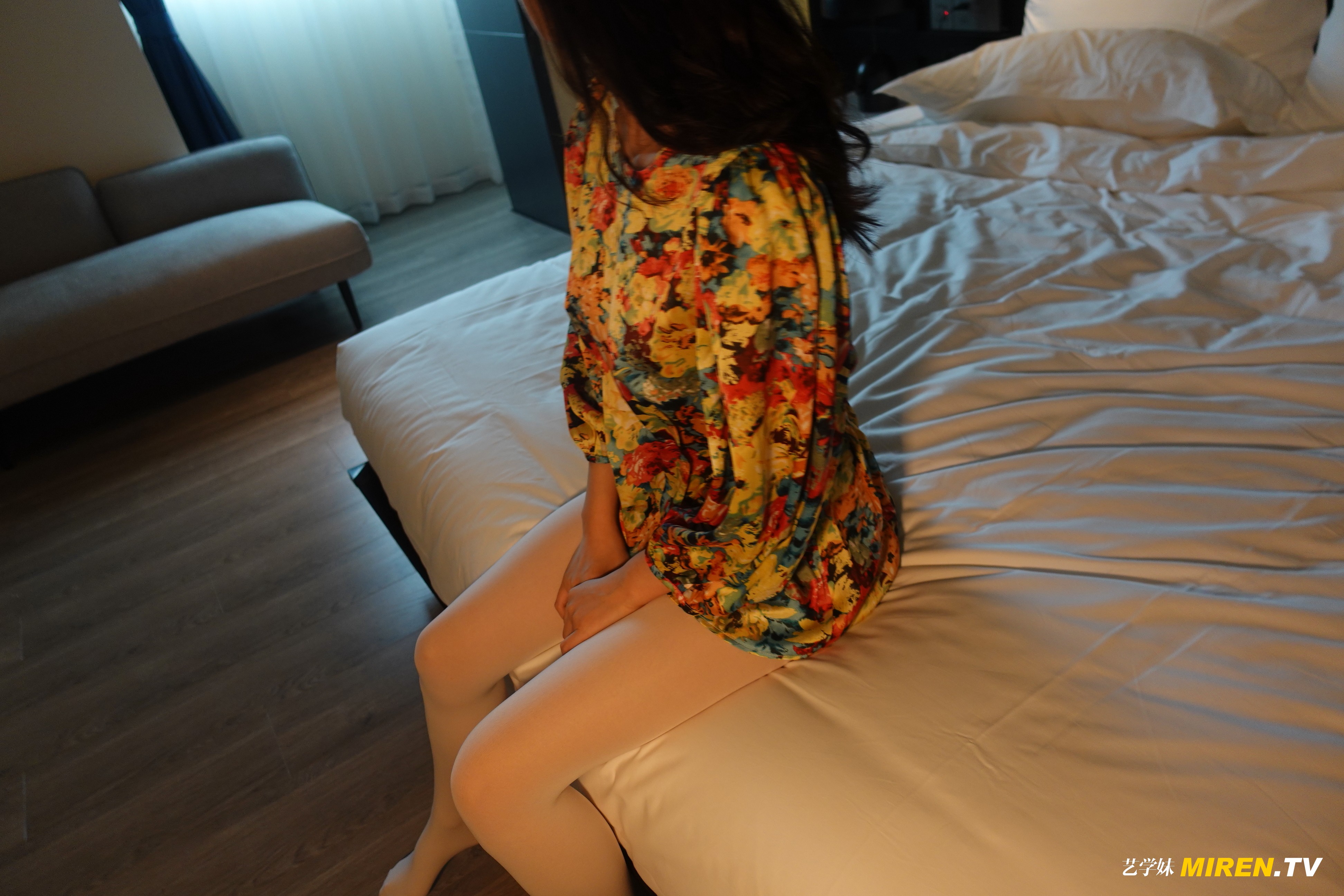 ROSI艺学妹 2020.09.12 NO.0189[61+1P／78.1MB]_第1集