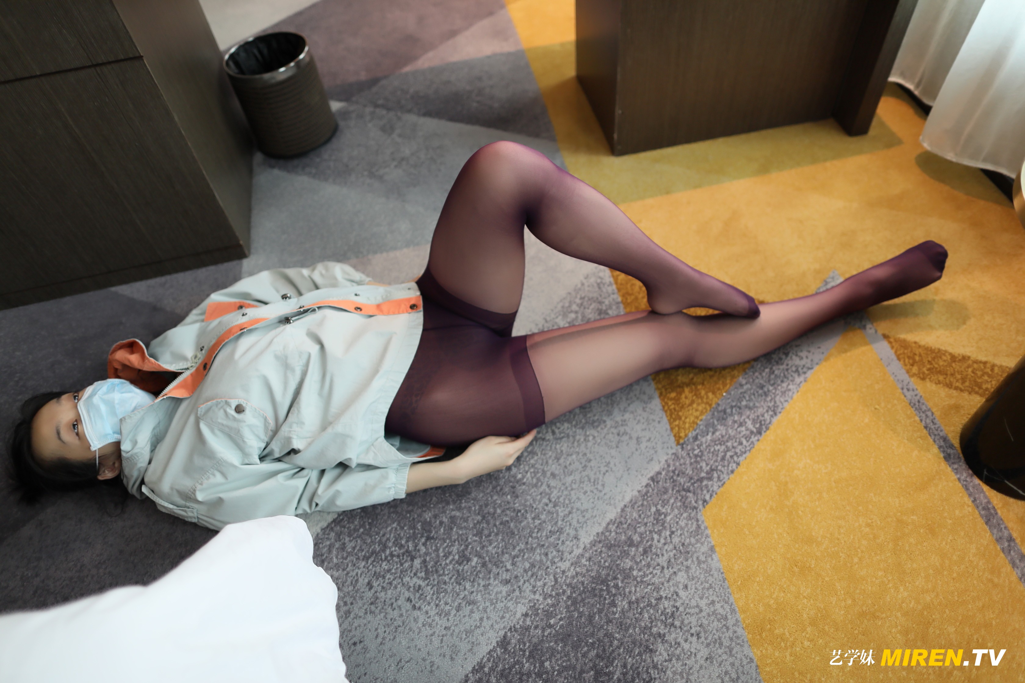 ROSI艺学妹 2020.11.26 NO.0198[90+1P／72MB]_第3集