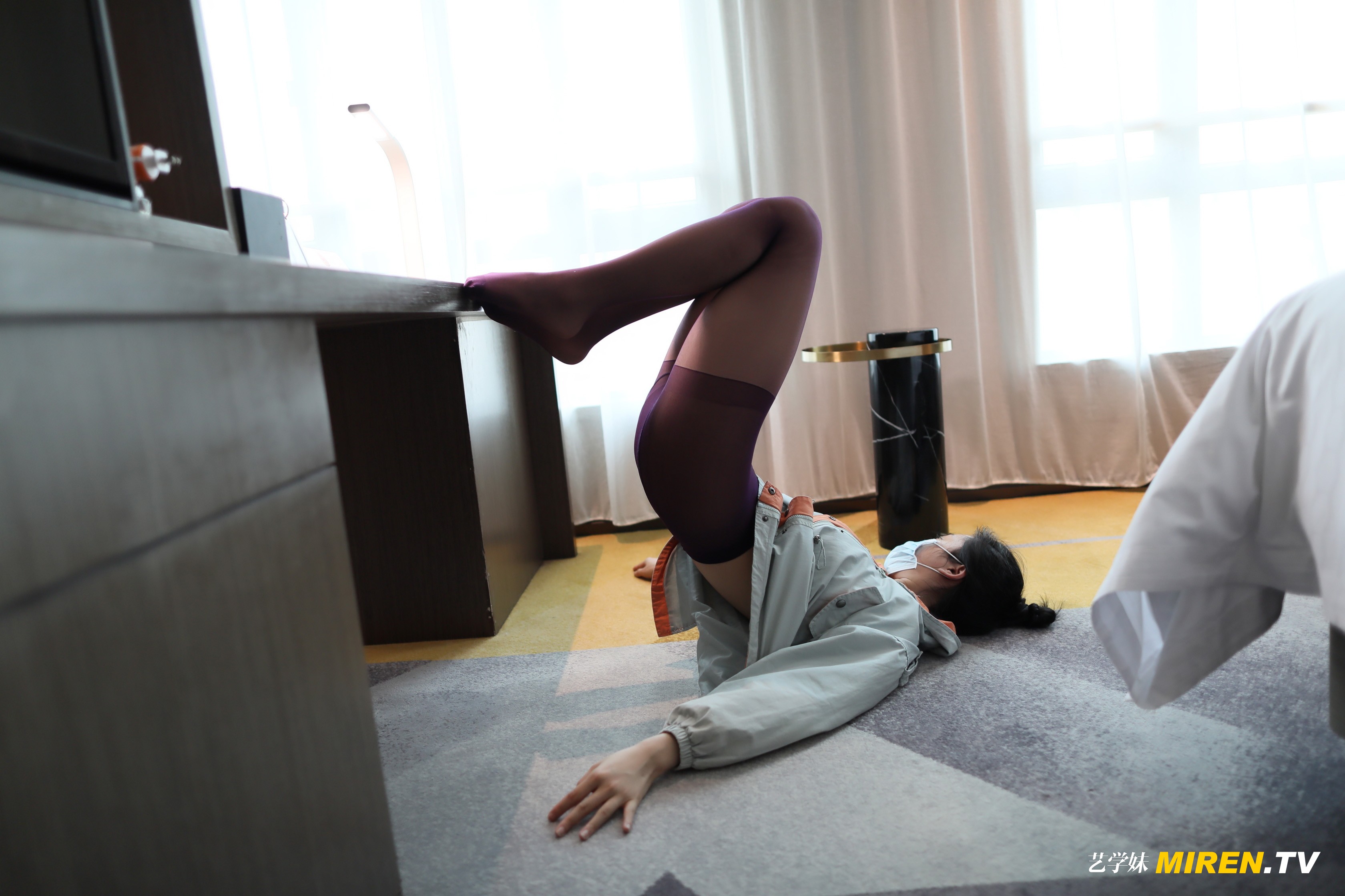 ROSI艺学妹 2020.11.26 NO.0198[90+1P／72MB]_第4集