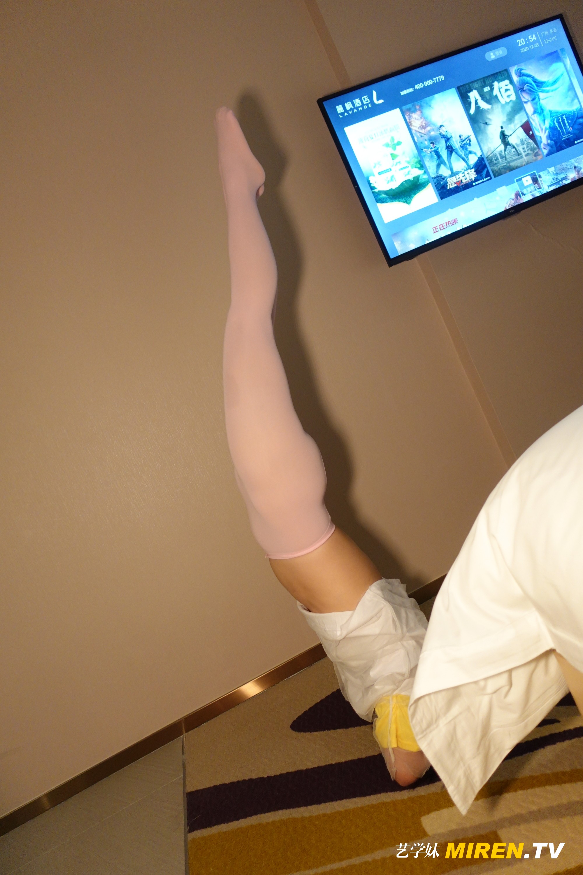 ROSI艺学妹 2020.12.04 NO.0199[32+1P／23.5MB]_第2集