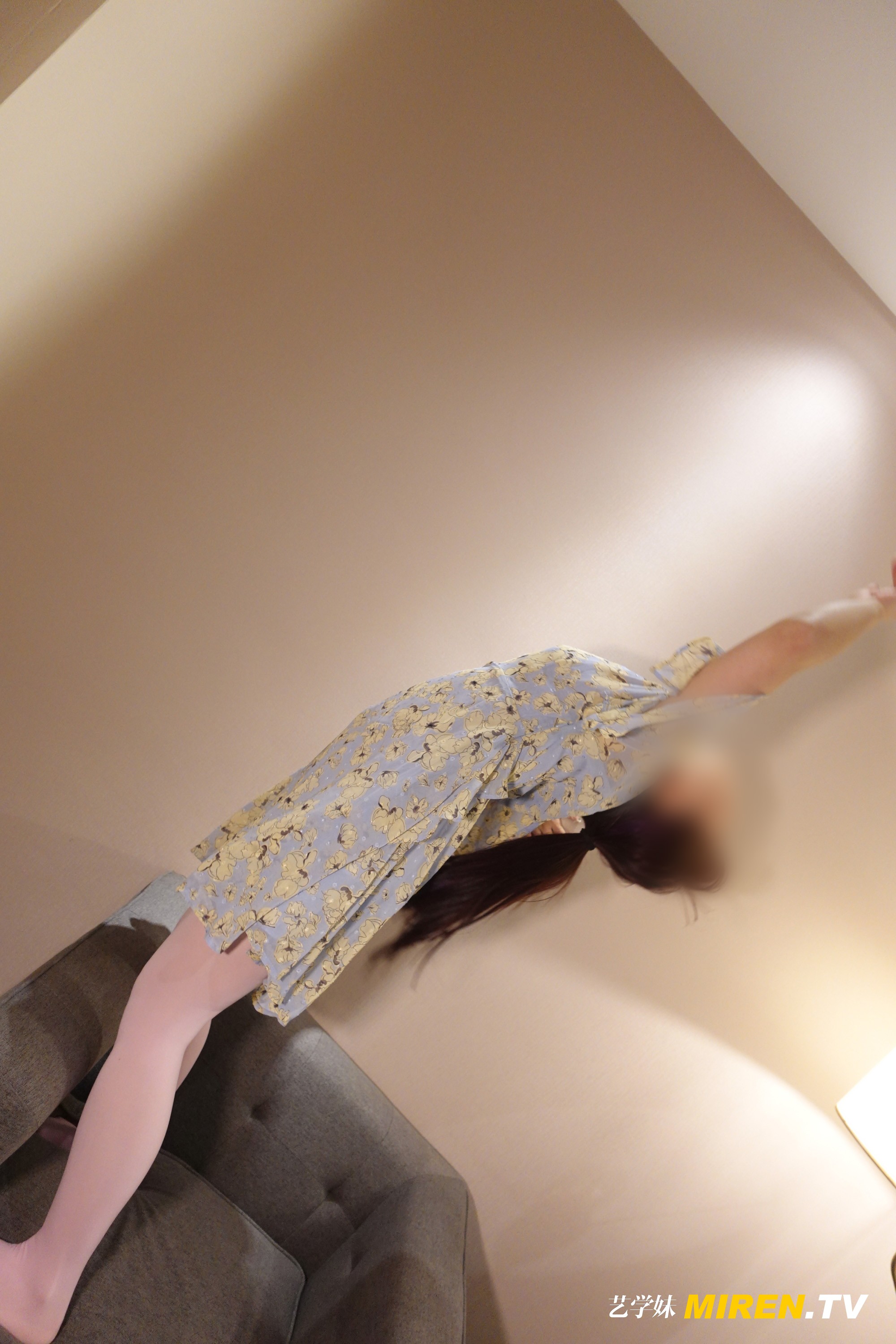 ROSI艺学妹 2020.12.14 NO.0203[58+1P／49.6MB]_第3集