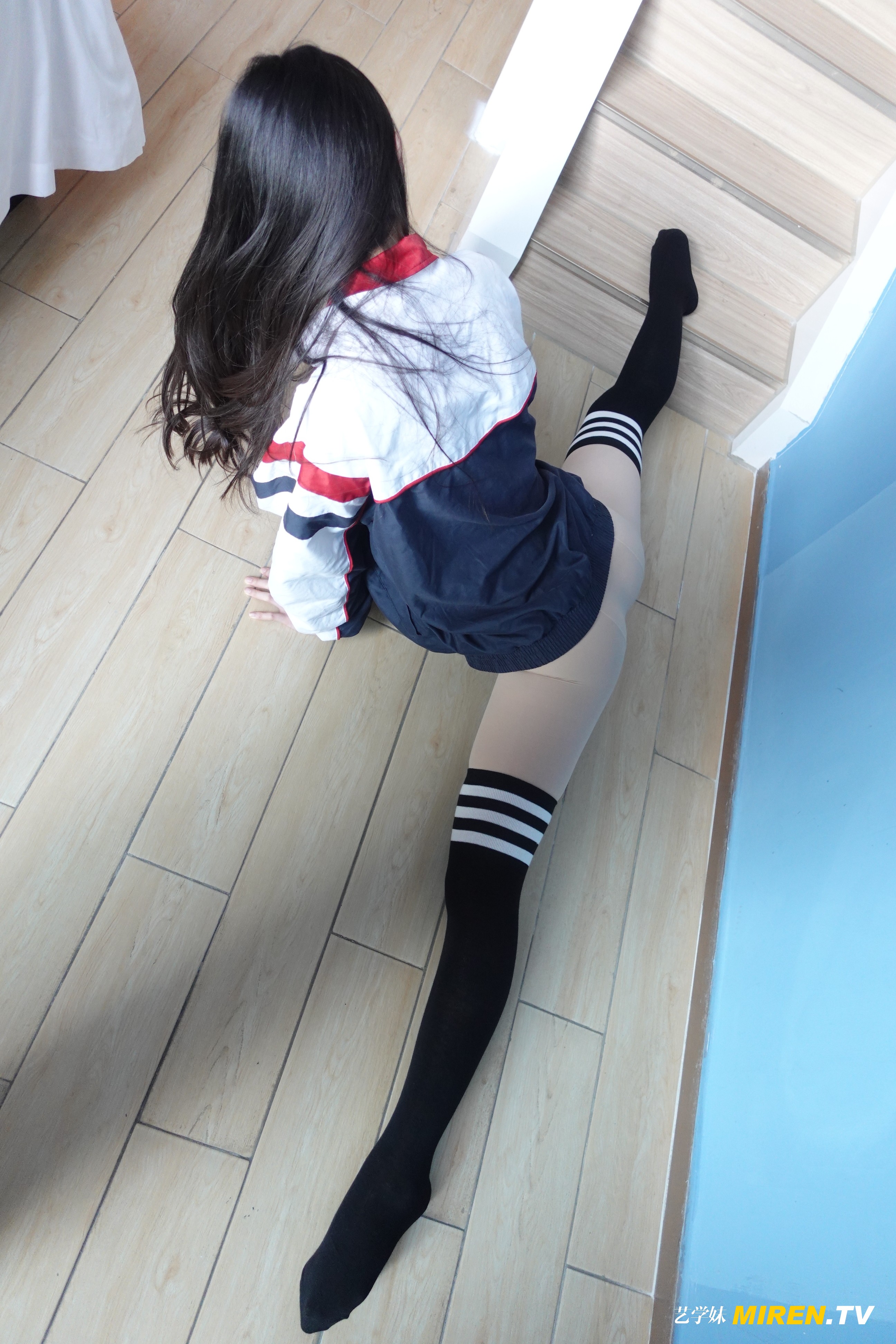 ROSI艺学妹 2020.12.18 NO.0207[50+1P／69.1MB]_第2集