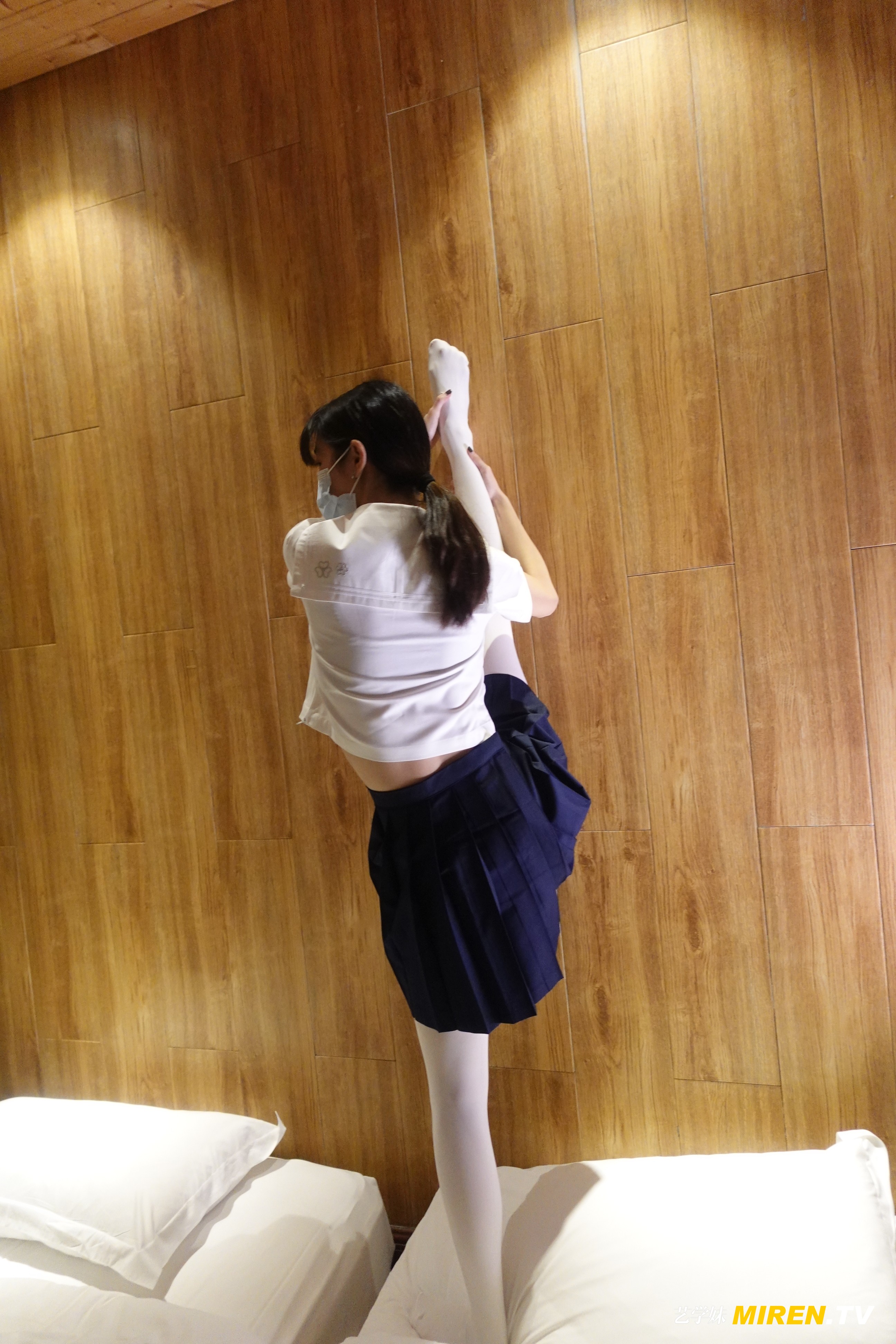 ROSI艺学妹 2021.06.14 NO.0228[47+1P／70.2MB]_第1集