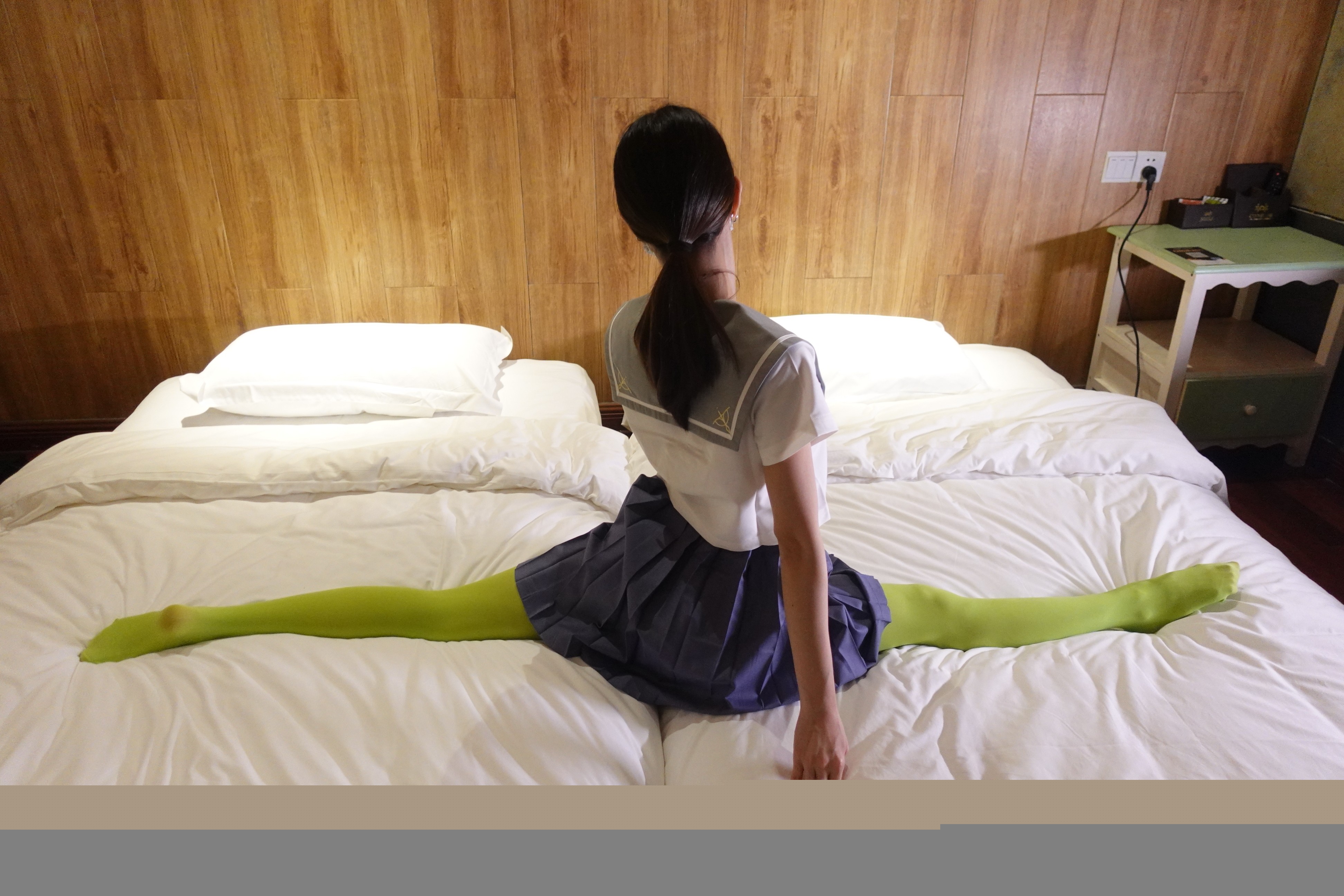 ROSI艺学妹 2021.08.17 NO.0233[49+1P／73.2MB]_第2集