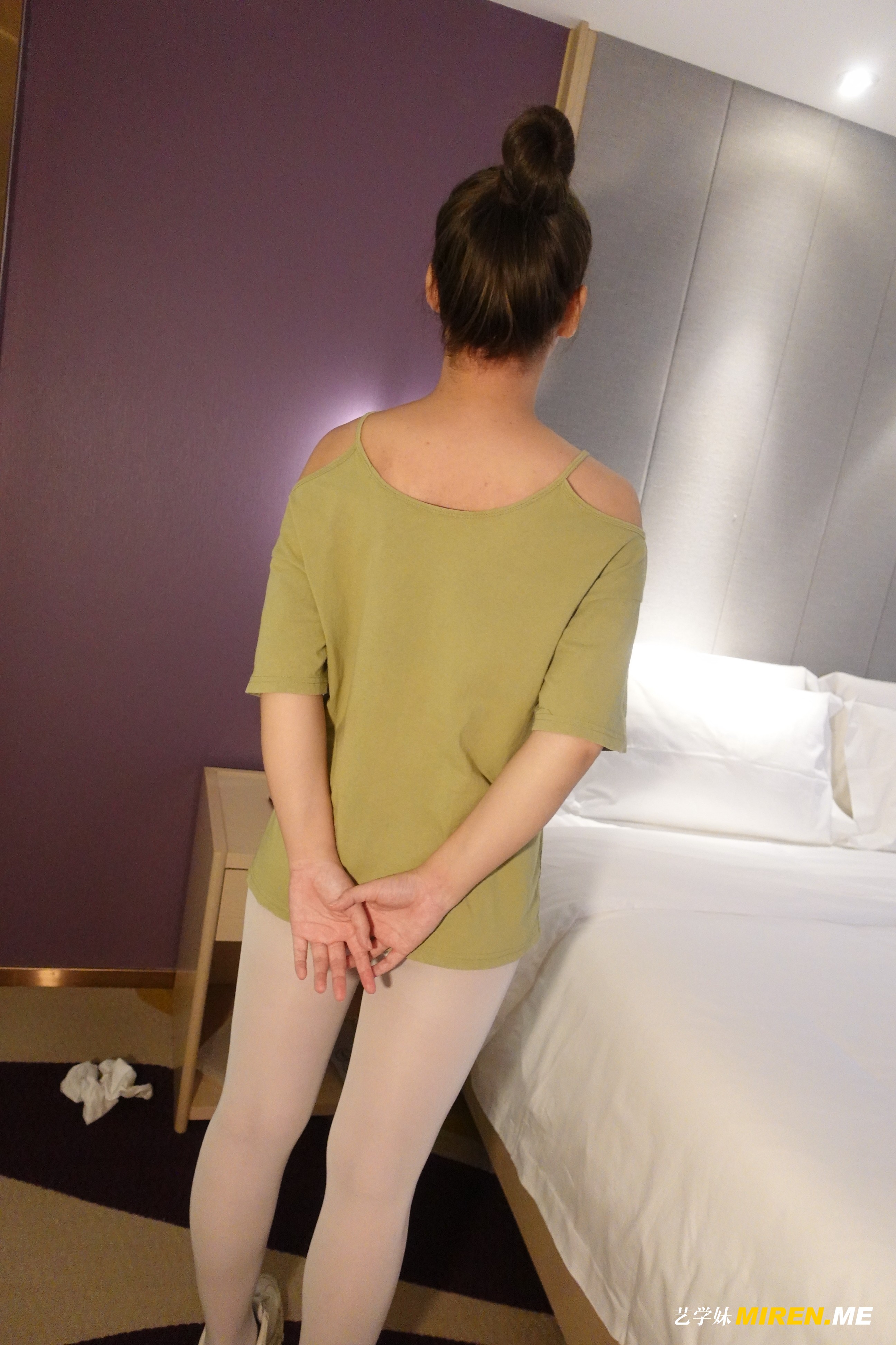 ROSI艺学妹 2021.10.30 NO.242[49P-67.3M]_第1集