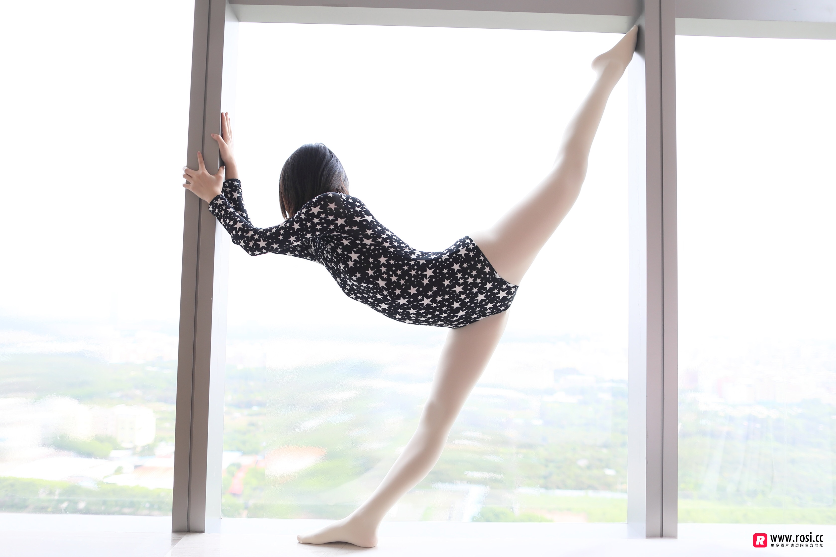 ROSI艺学妹 2018.07.02 NO.0005[57P38.2M]_第3集