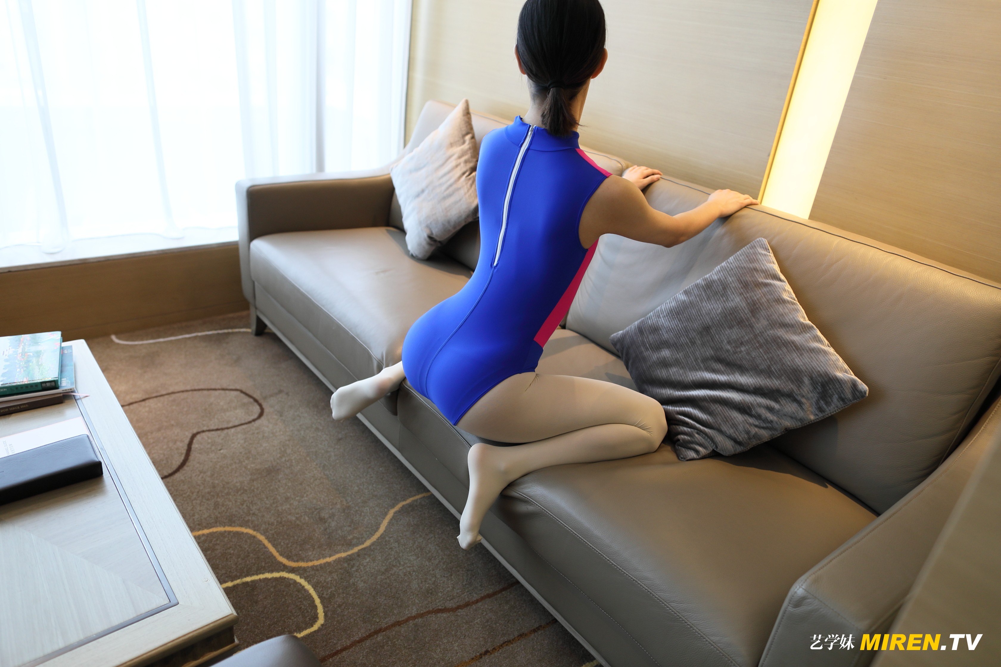 ROSI艺学妹 2020.01.29 NO.0061 [63P46MB]_第1集