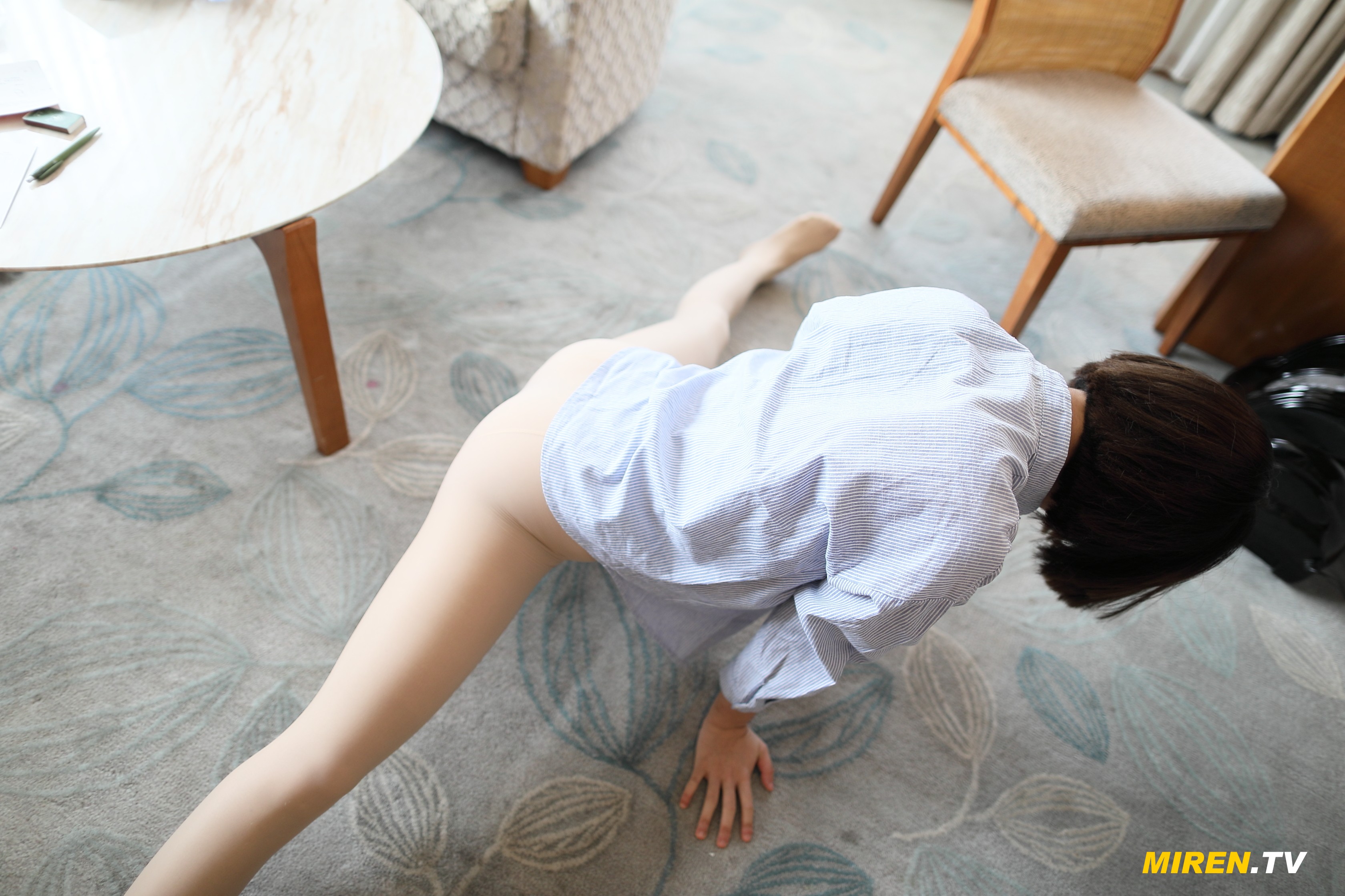 ROSI艺学妹 2020.02.12 NO.0075[59+1P／64.2MB]_第1集