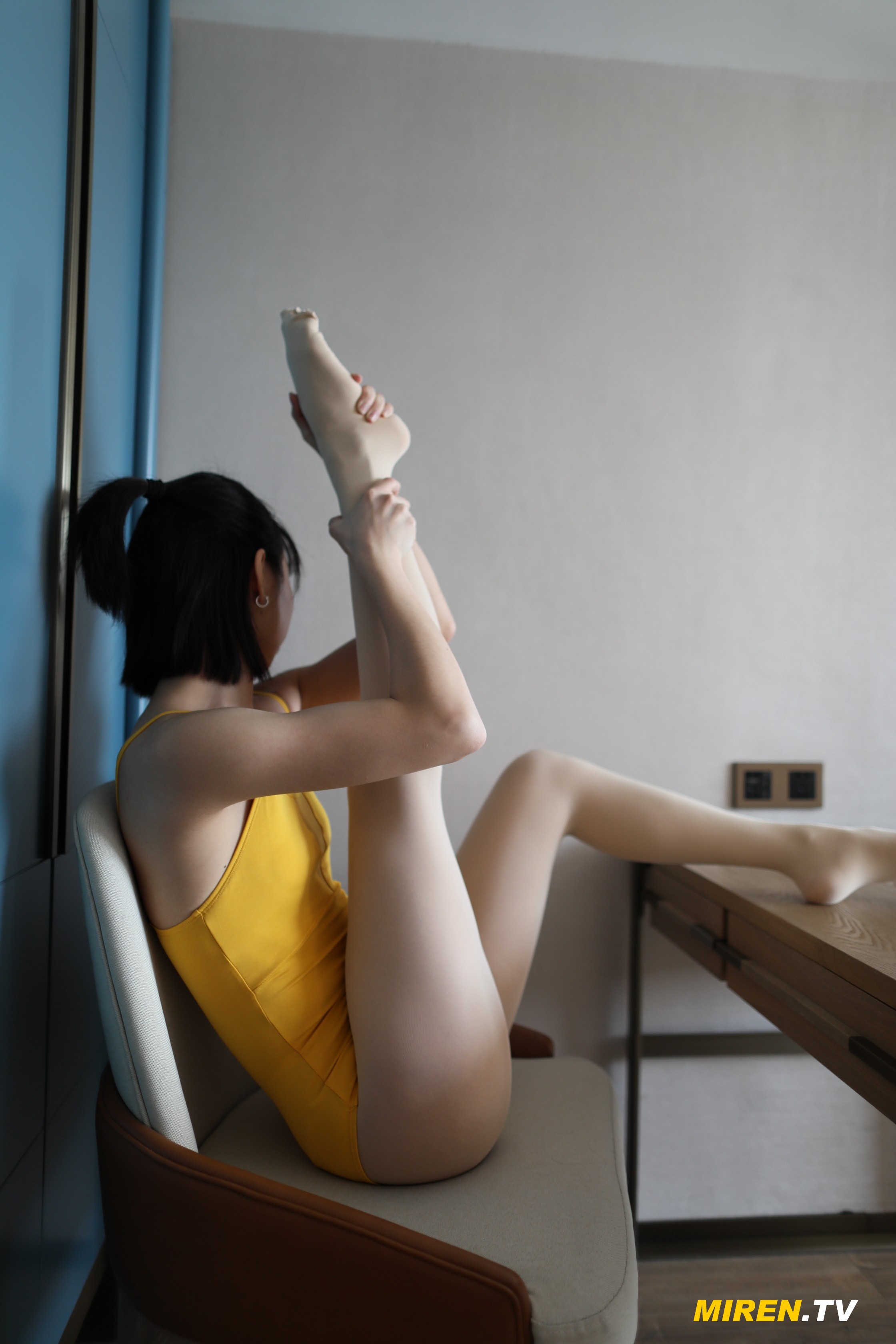 ROSI艺学妹 2020.02.14 NO.0077[42+1P／25.9MB]_第1集