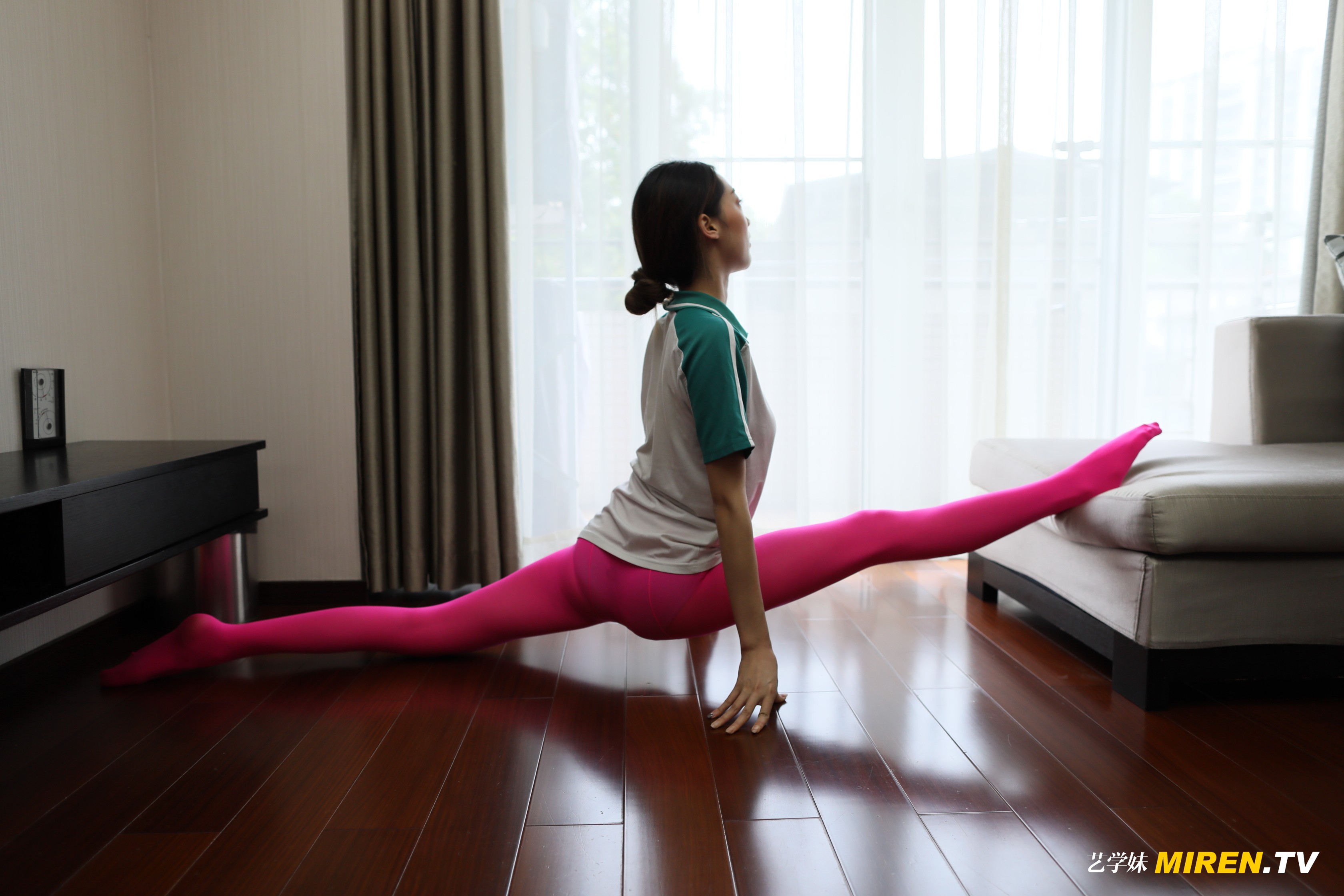 ROSI艺学妹 2020.03.04 NO.0087[66+1P／47.7MB]_第4集