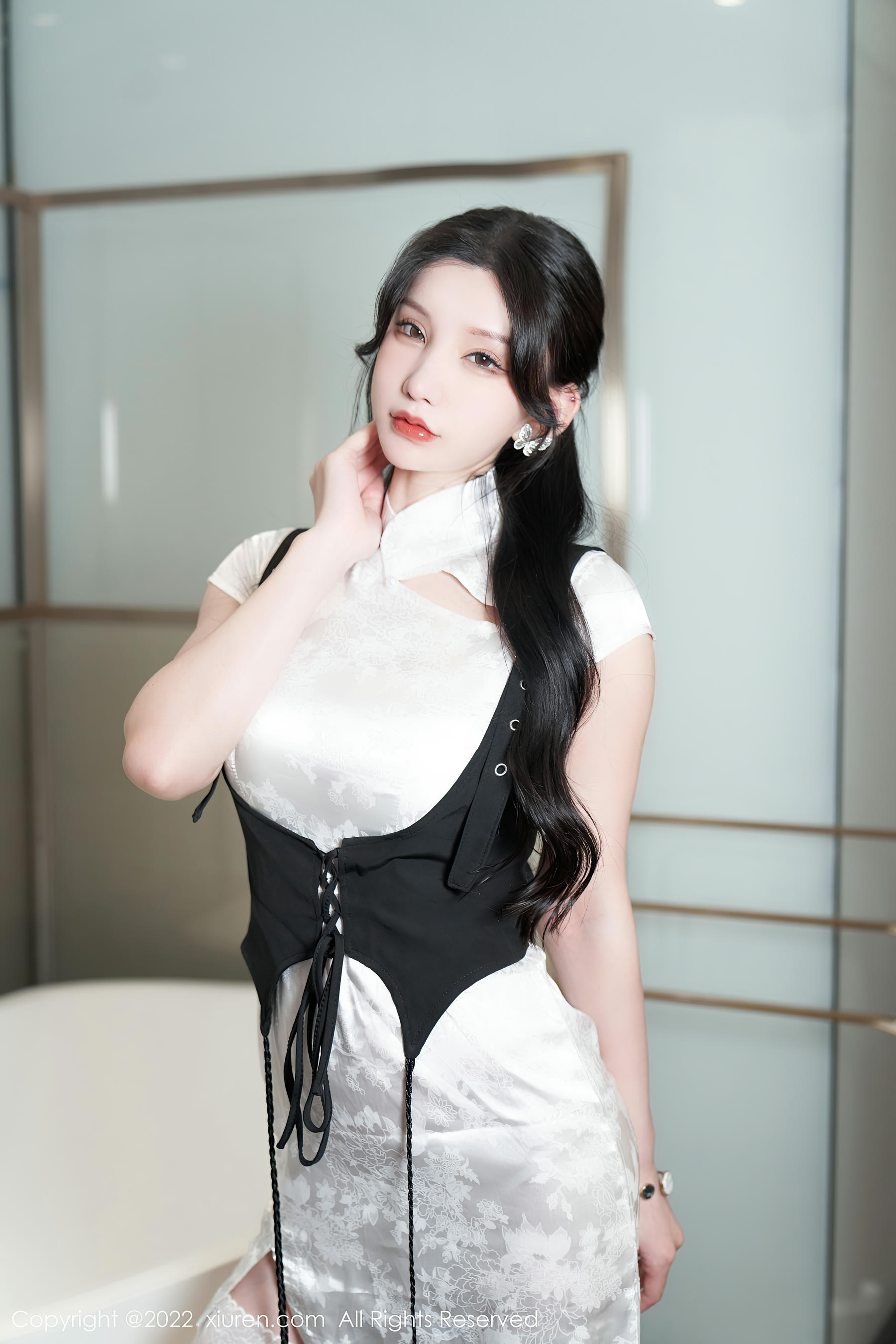 XIUREN秀人网 2022.10.12 NO.5701 周于希Sally 成都旅拍 [75+1P571M]_第1集