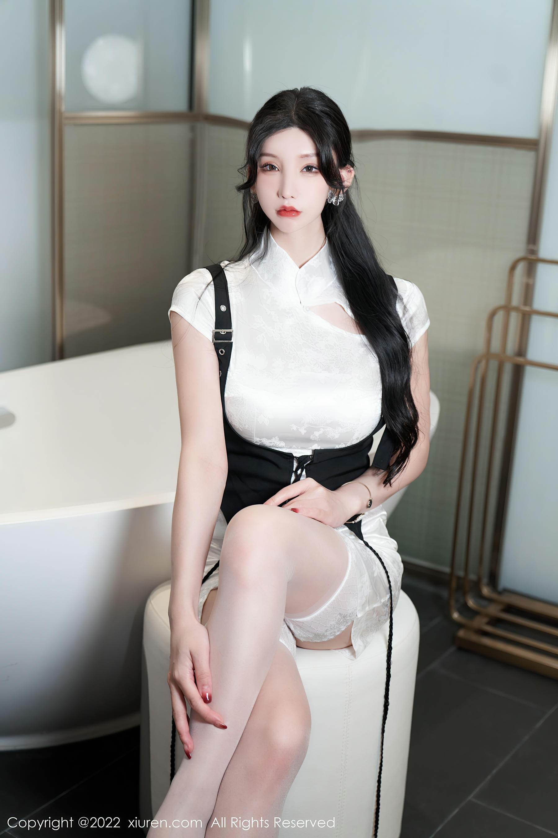 XIUREN秀人网 2022.10.12 NO.5701 周于希Sally 成都旅拍 [75+1P571M]_第1集