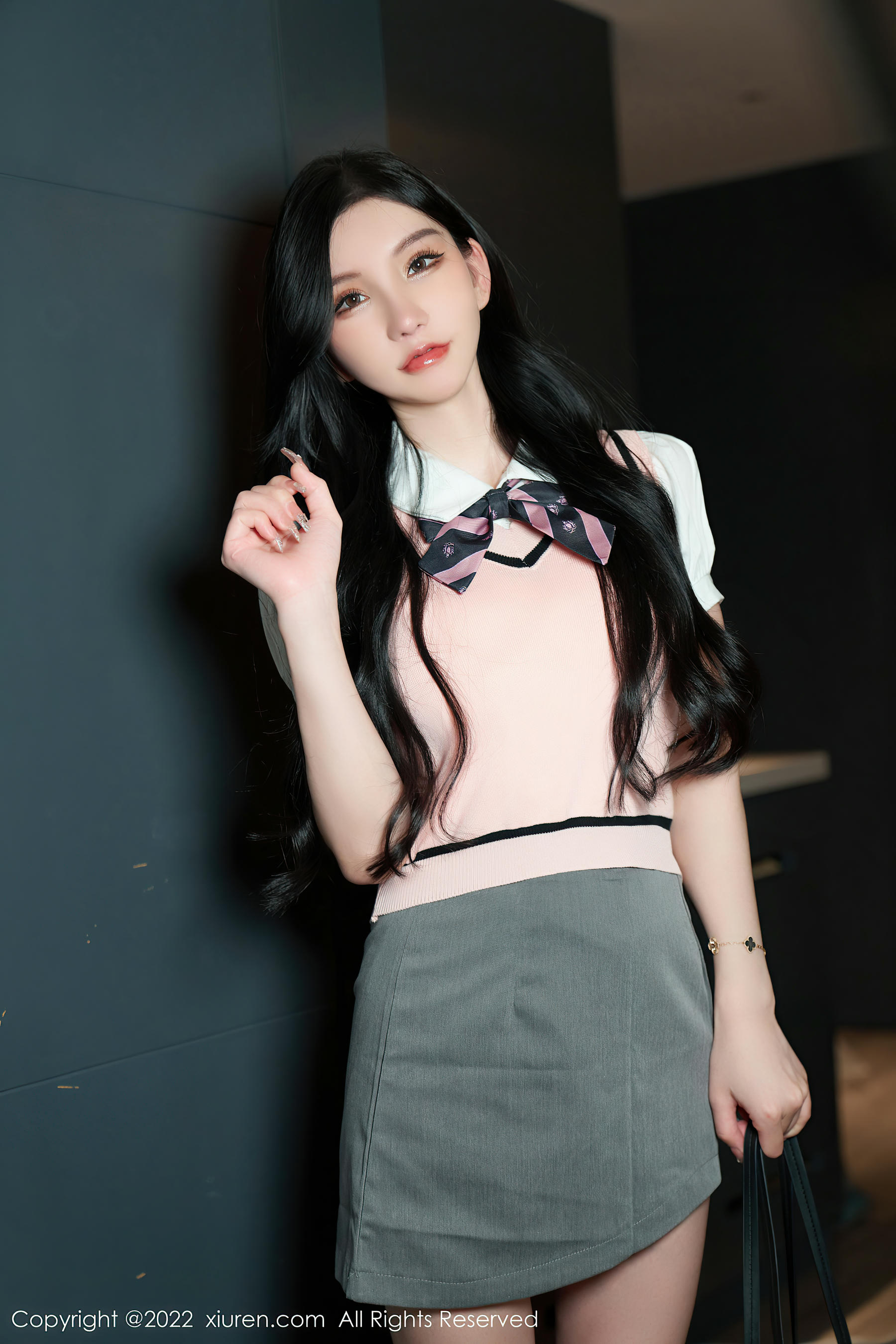 XIUREN秀人网 2022.07.15 NO.5285 周于希Sally 西双版纳旅拍 [86+1P900M]_第1集