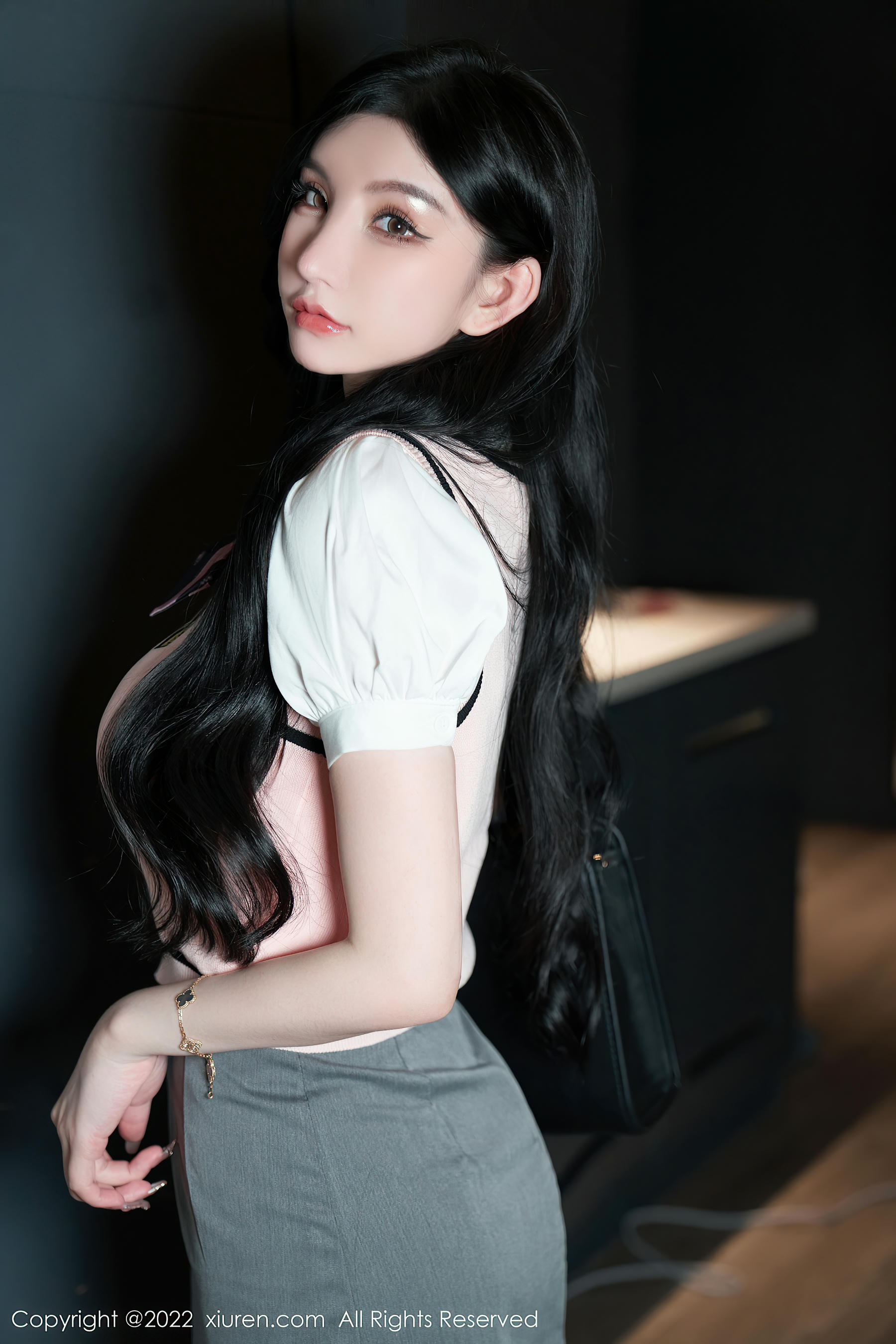 XIUREN秀人网 2022.07.15 NO.5285 周于希Sally 西双版纳旅拍 [86+1P900M]_第1集