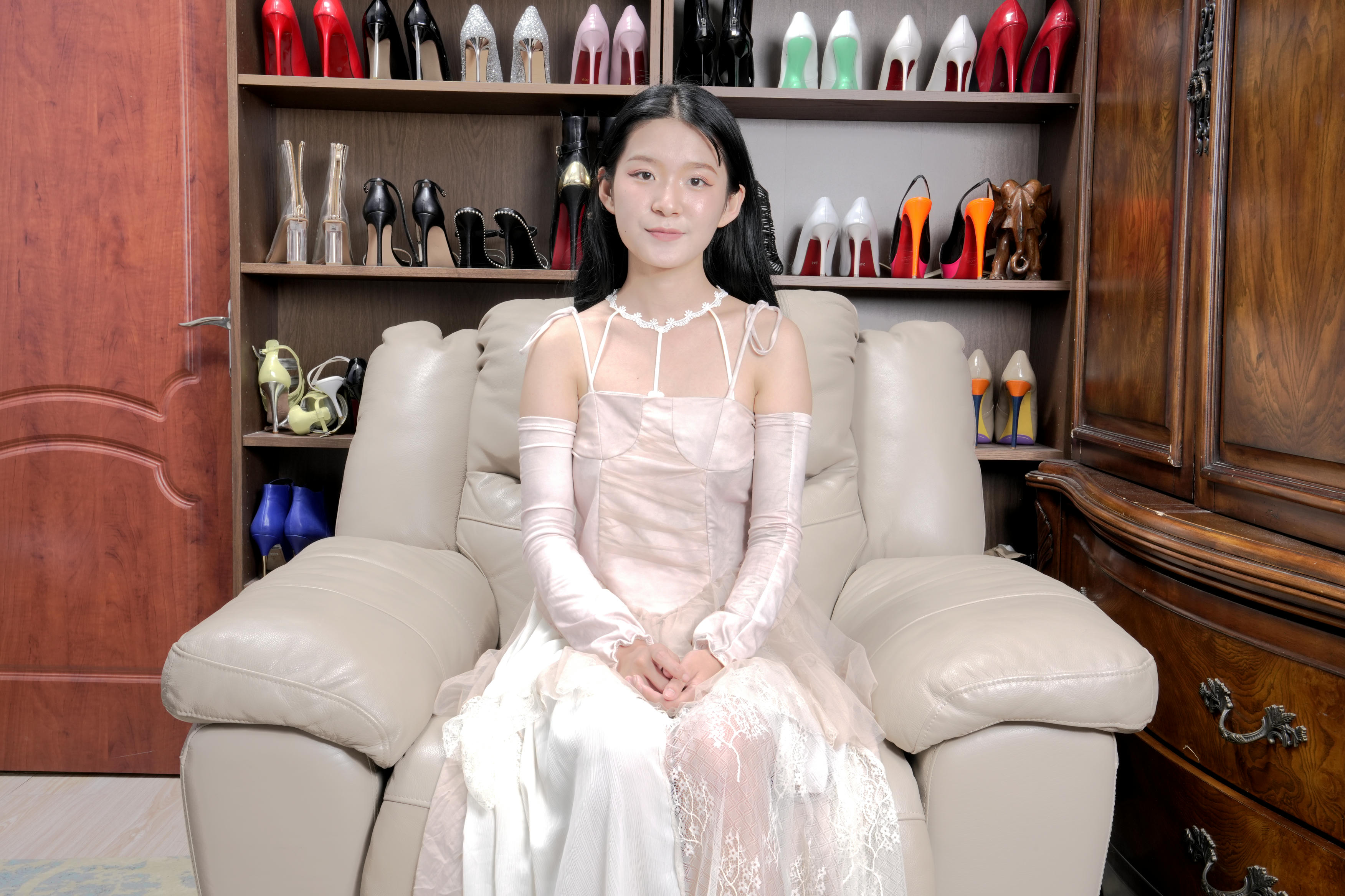 Sexy Asian Girls Feet NO.034 小女生王瑶瑶展示她的性感的小脚丫[144P-2.79G]_第1集