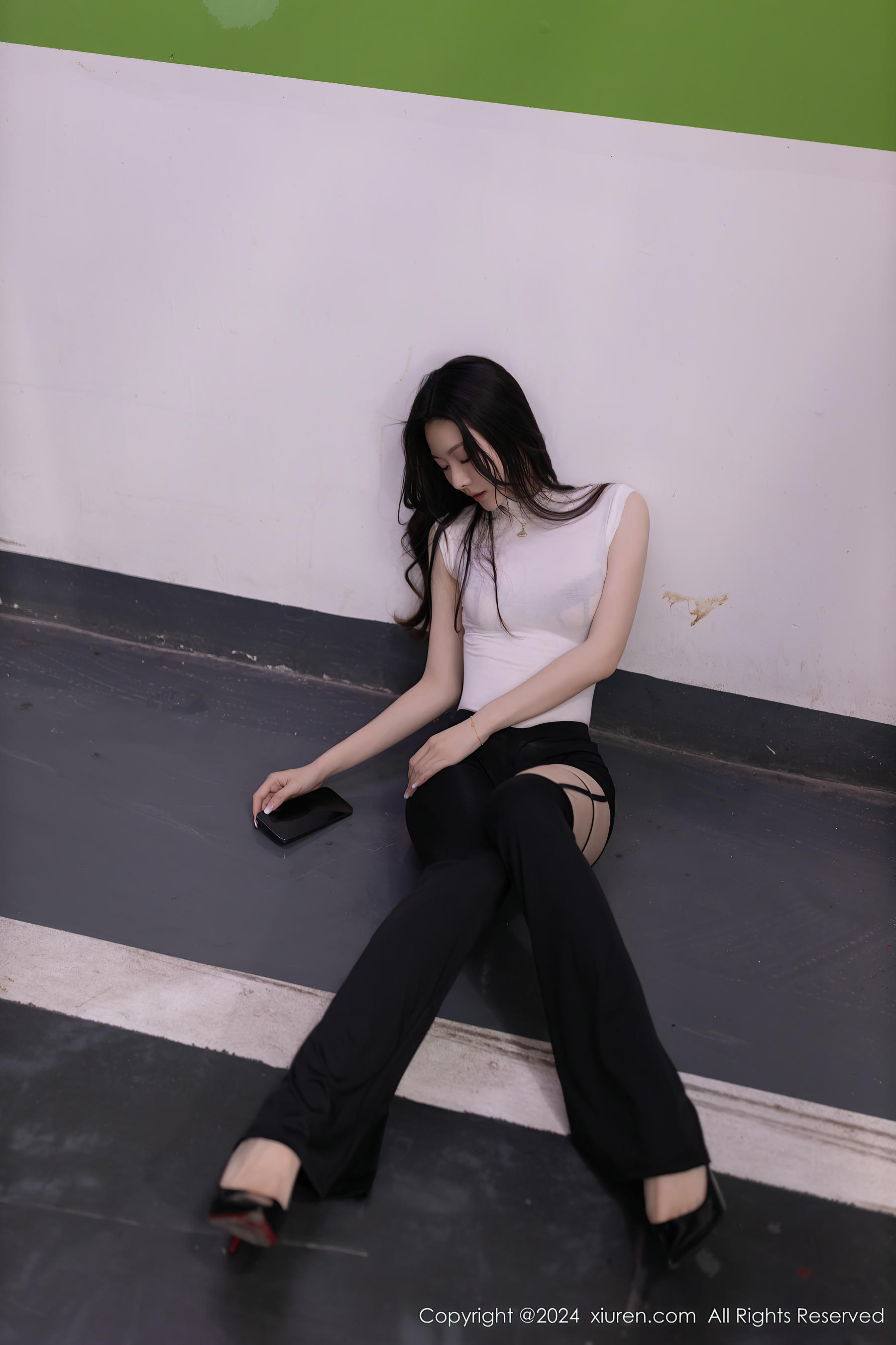 XIUREN秀人网 2024.03.21 NO.8270 小逗逗[80+1P／702MB]_第1集