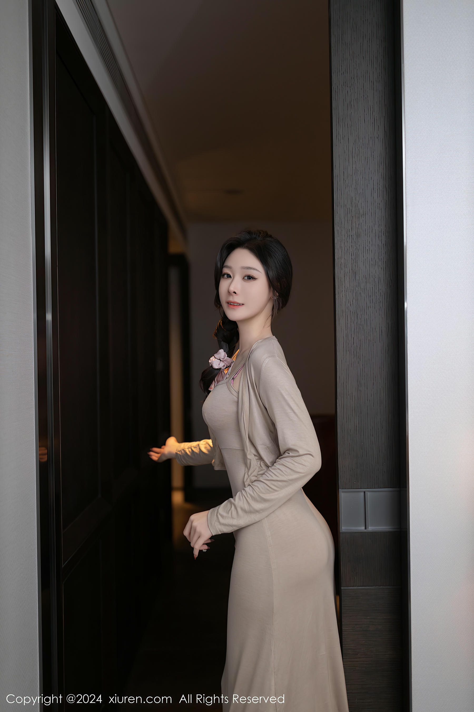 XIUREN秀人网 2024.04.18 NO.8417 小逗逗[84+1P／745MB]_第1集