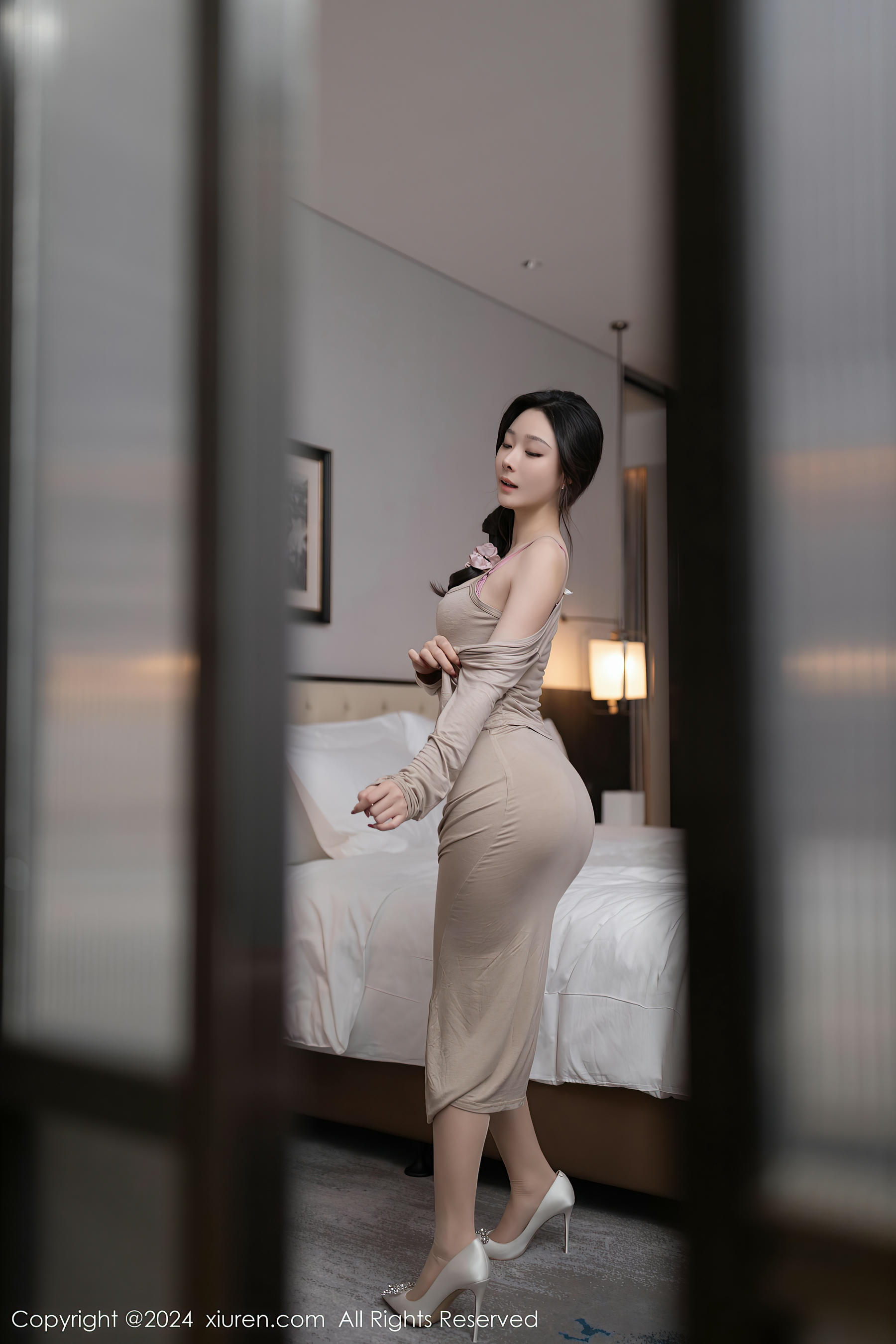 XIUREN秀人网 2024.04.18 NO.8417 小逗逗[84+1P／745MB]_第1集
