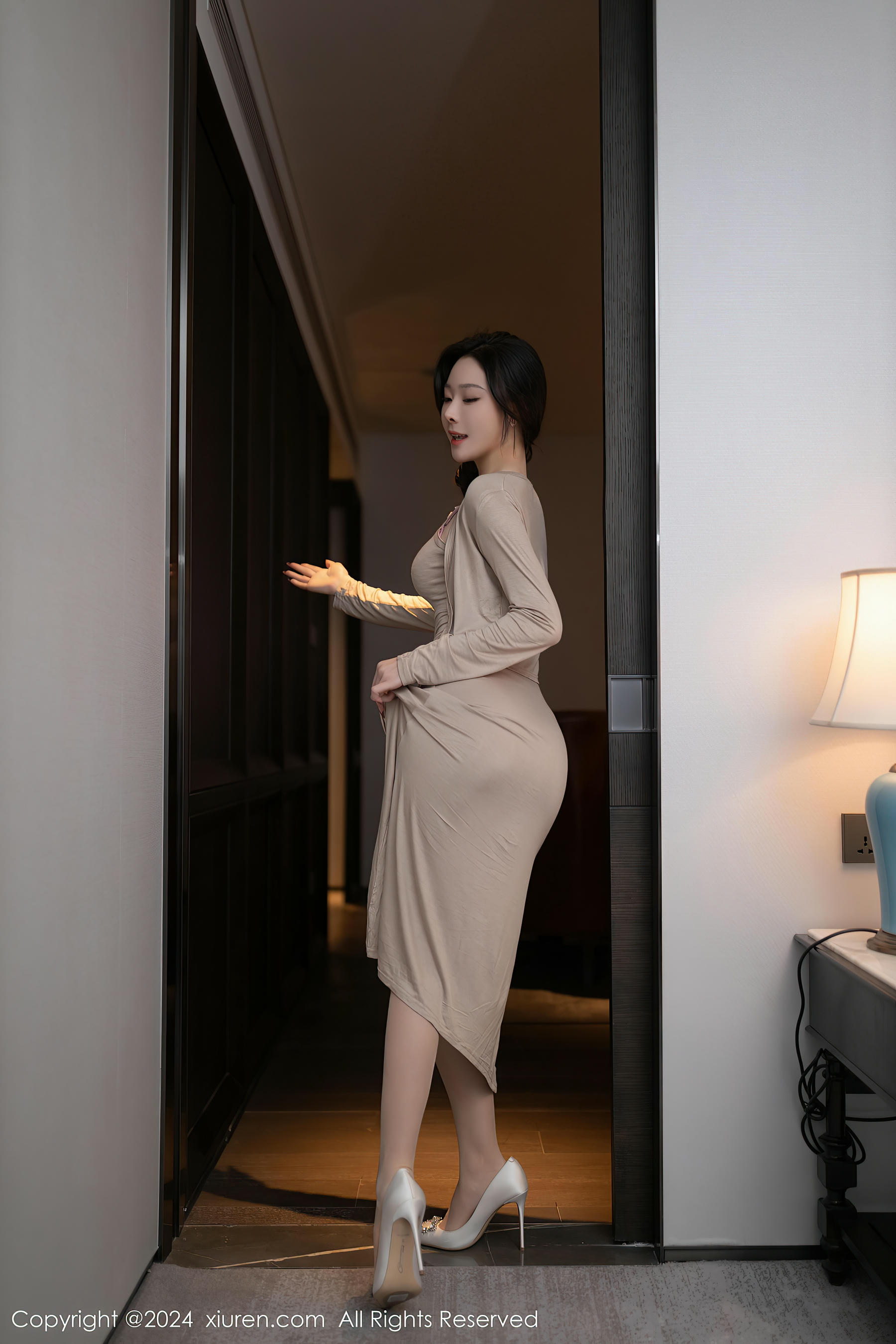 XIUREN秀人网 2024.04.18 NO.8417 小逗逗[84+1P／745MB]_第1集