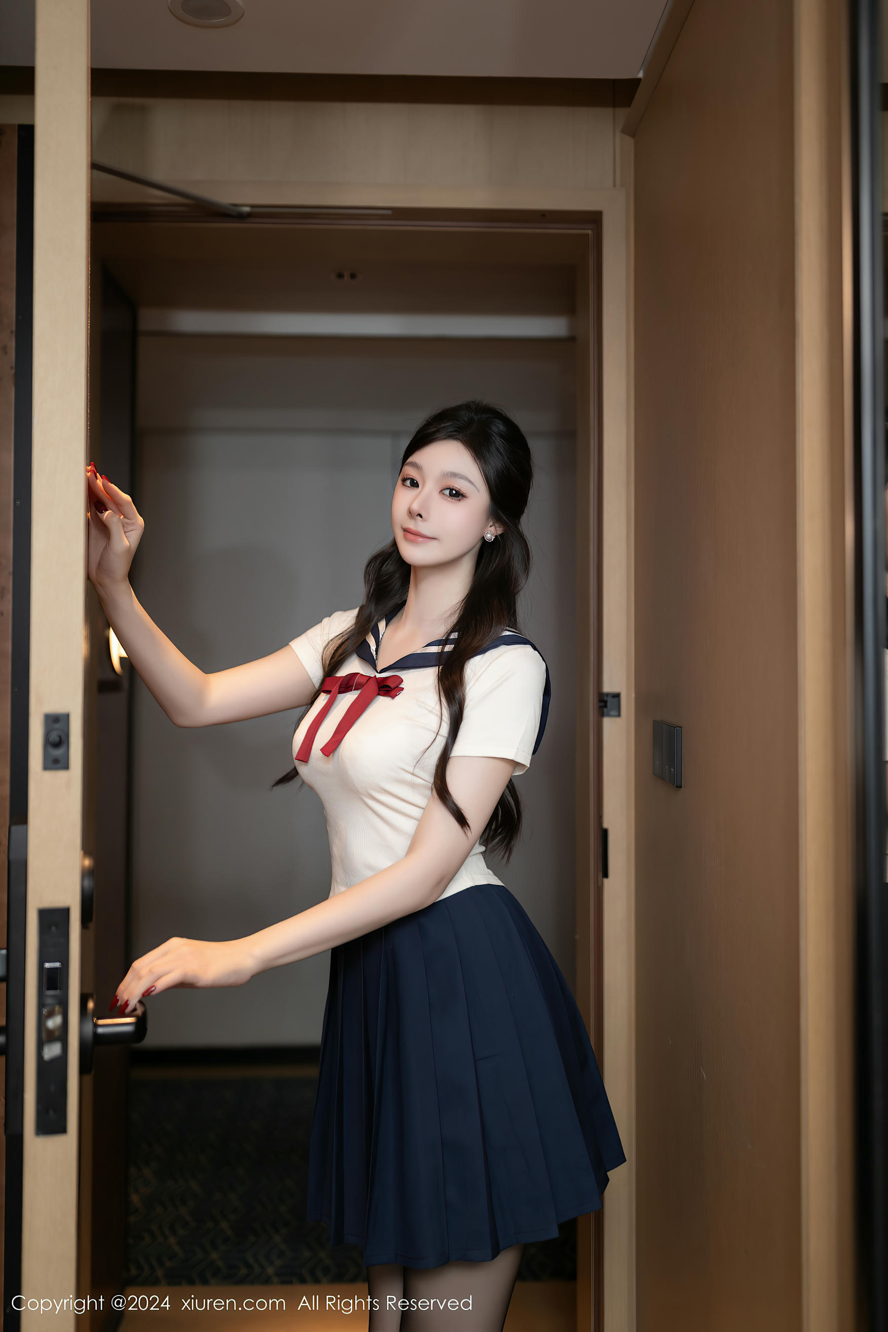 XIUREN秀人网 2024.11.29 NO.9530 小逗逗 [81P 765.46 MB]_第1集