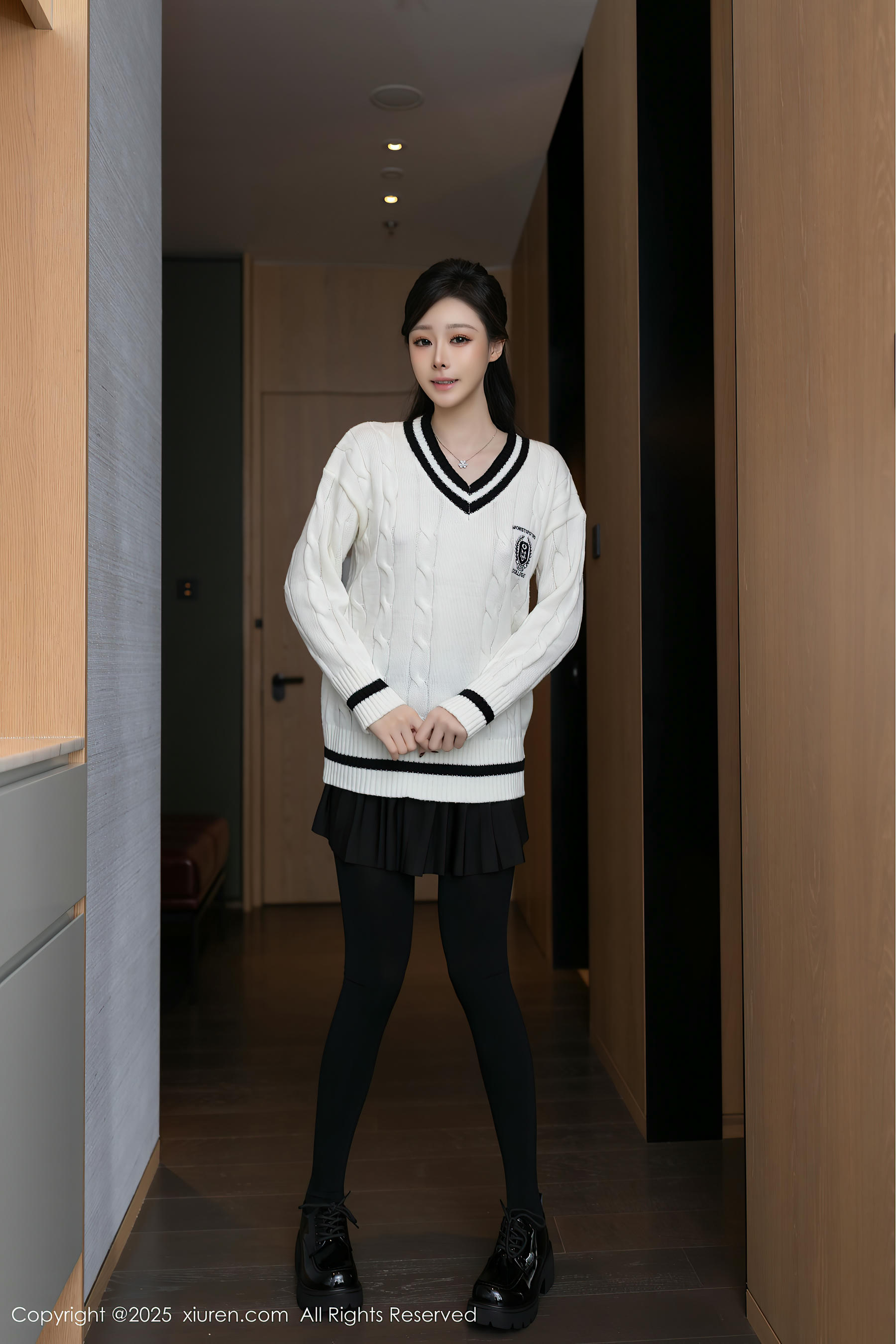 XIUREN秀人网 2025.03.07 NO.9986 小逗逗 [80P 787.70 MB]_第1集