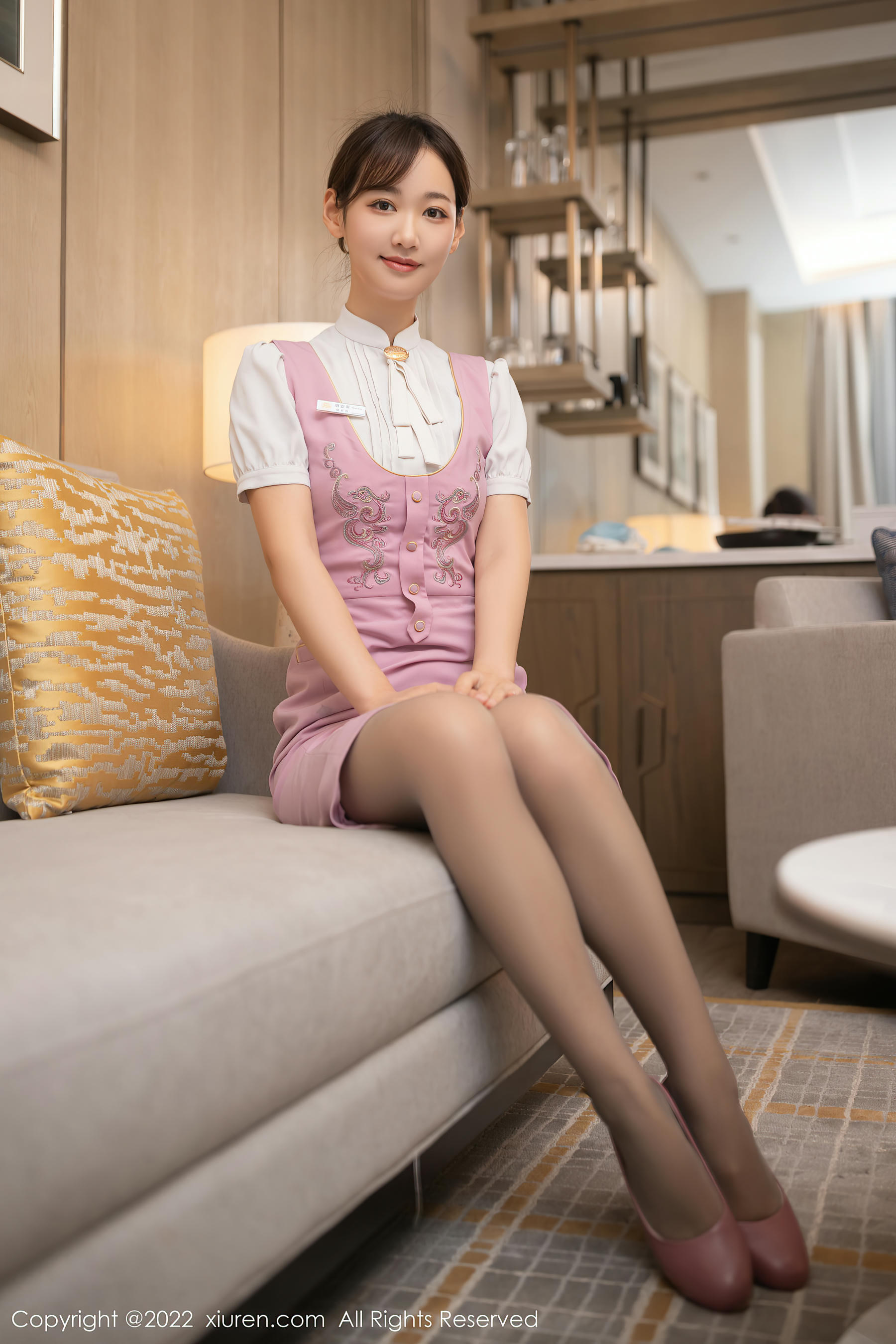 XiuRen秀人网 2022.02.28 No.4647 唐安琪 制服美腿[86+1P 825MB]_第1集