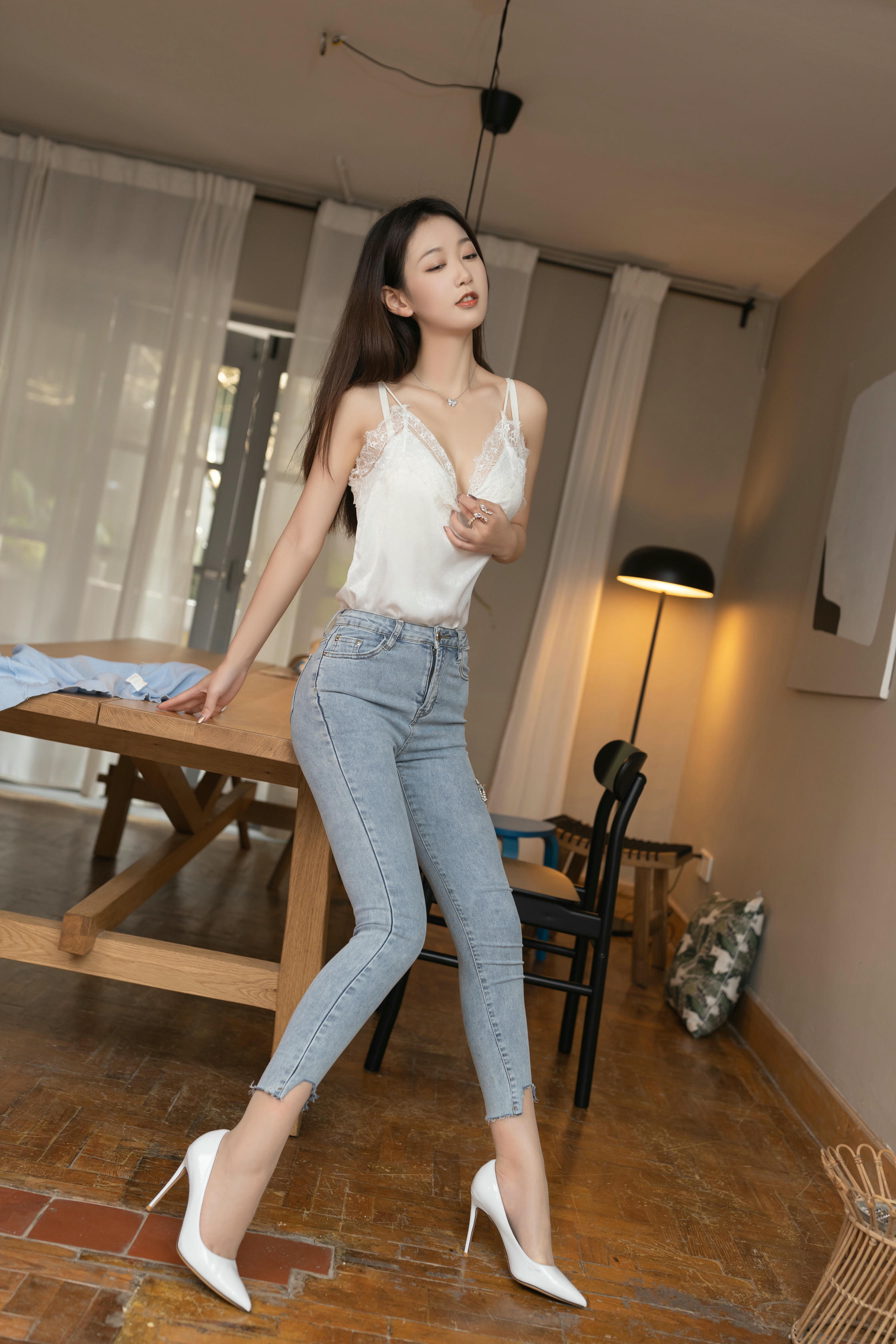唐安琪 牛仔裤写真 [102P-1.13GB]_第2集