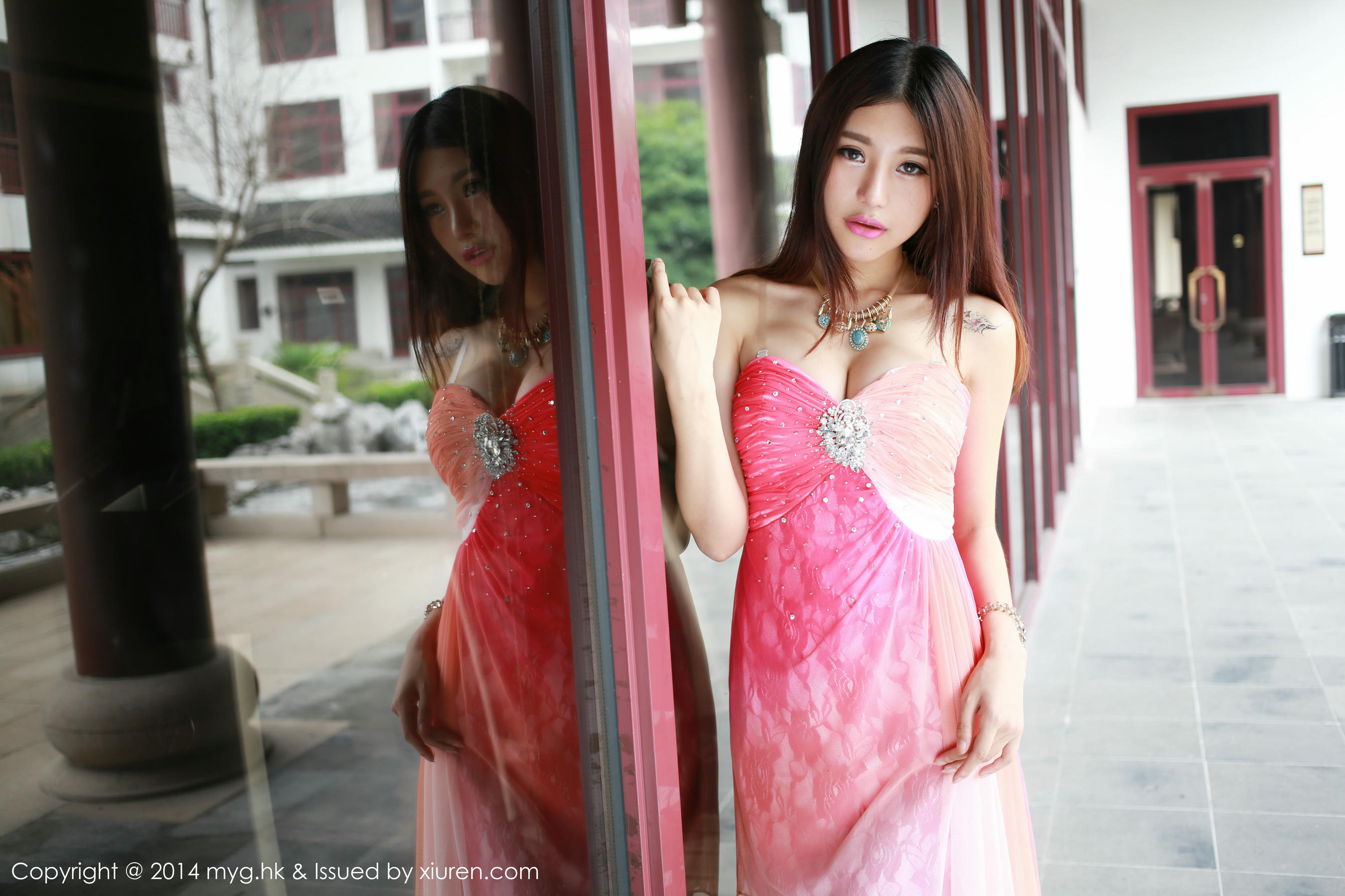 [MyGirl美媛馆] 2014.09.07 VOL.042 绮里嘉ula [67P272M]_第1集