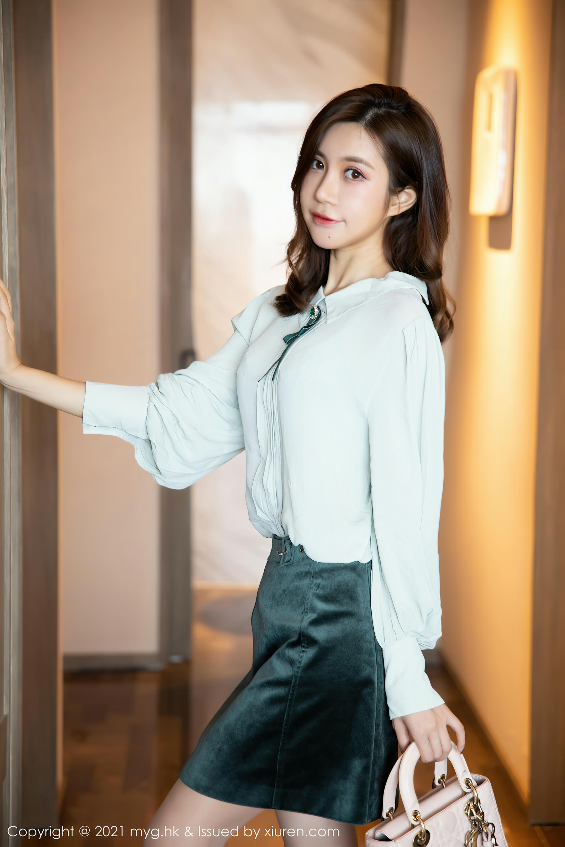 [MyGirl美媛馆] 2021.08.06 VOL.568 绮里嘉Carina [85+1P906M]_第1集