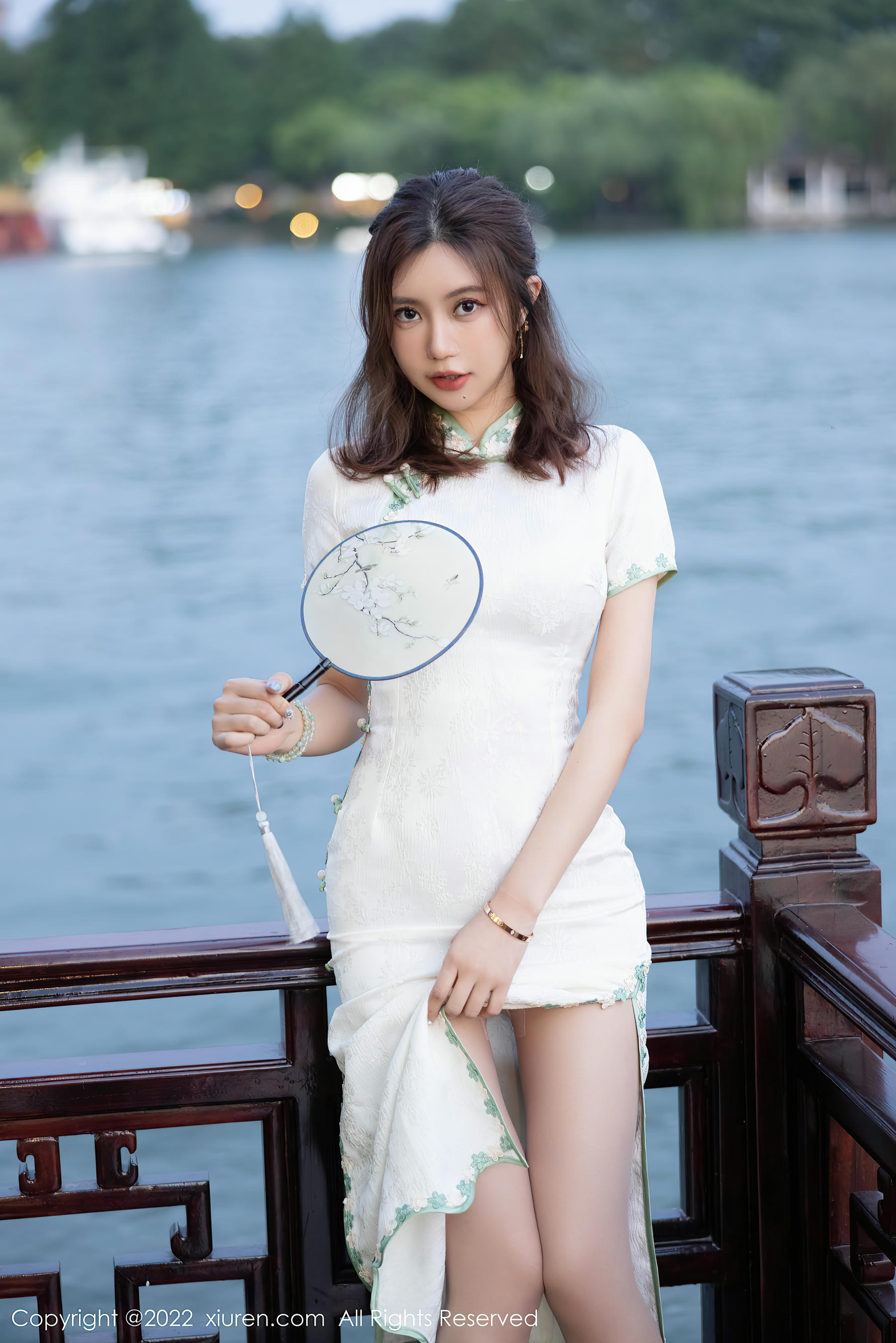 XIUREN秀人网 2022.08.19 NO.5468 绮里嘉ula 海南心愿旅拍 [92+1P921M]_第1集
