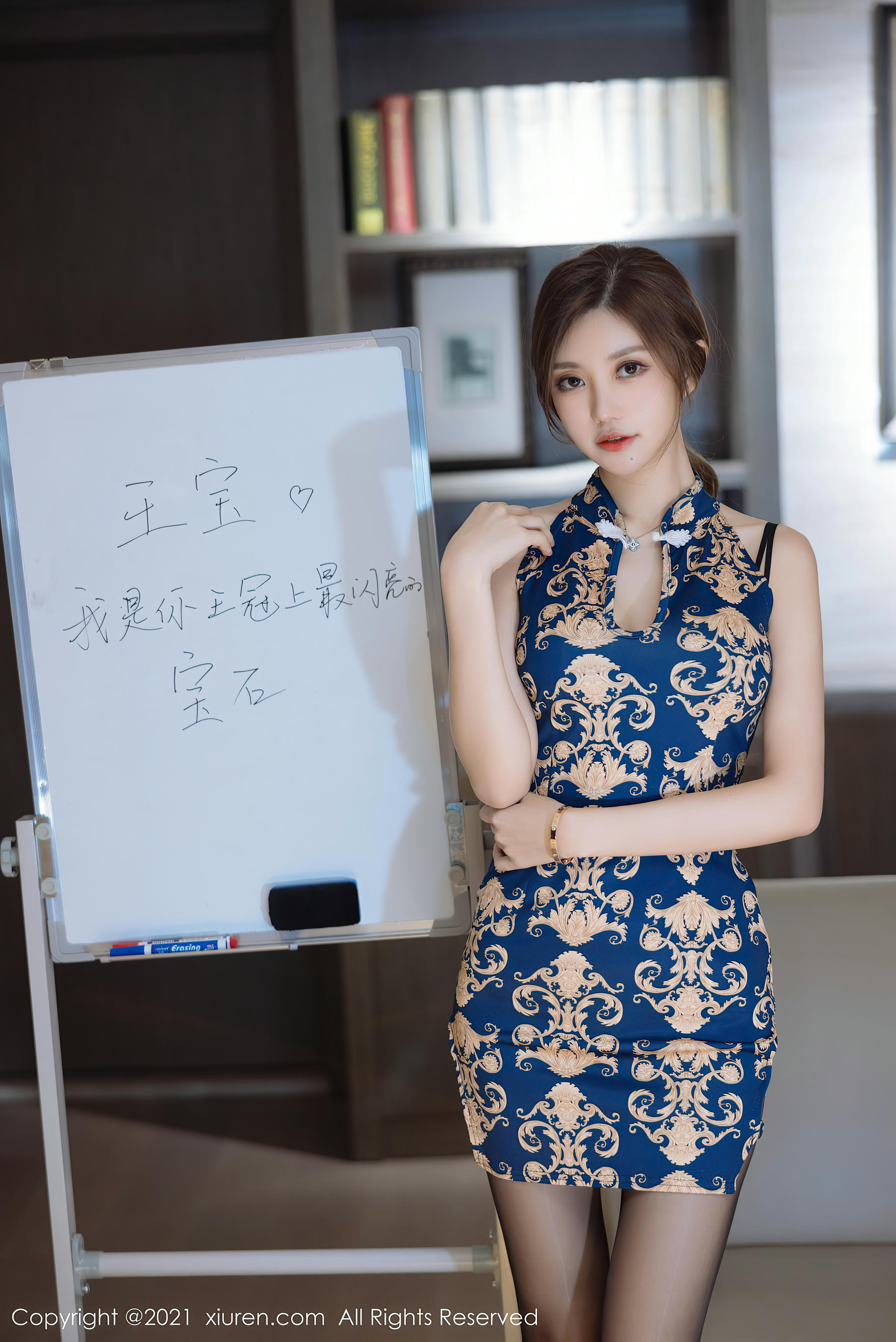 [XiuRen秀人网] 2021.12.31 No.4415 绮里嘉ula 黑丝美腿 [121+1P1G]_第3集