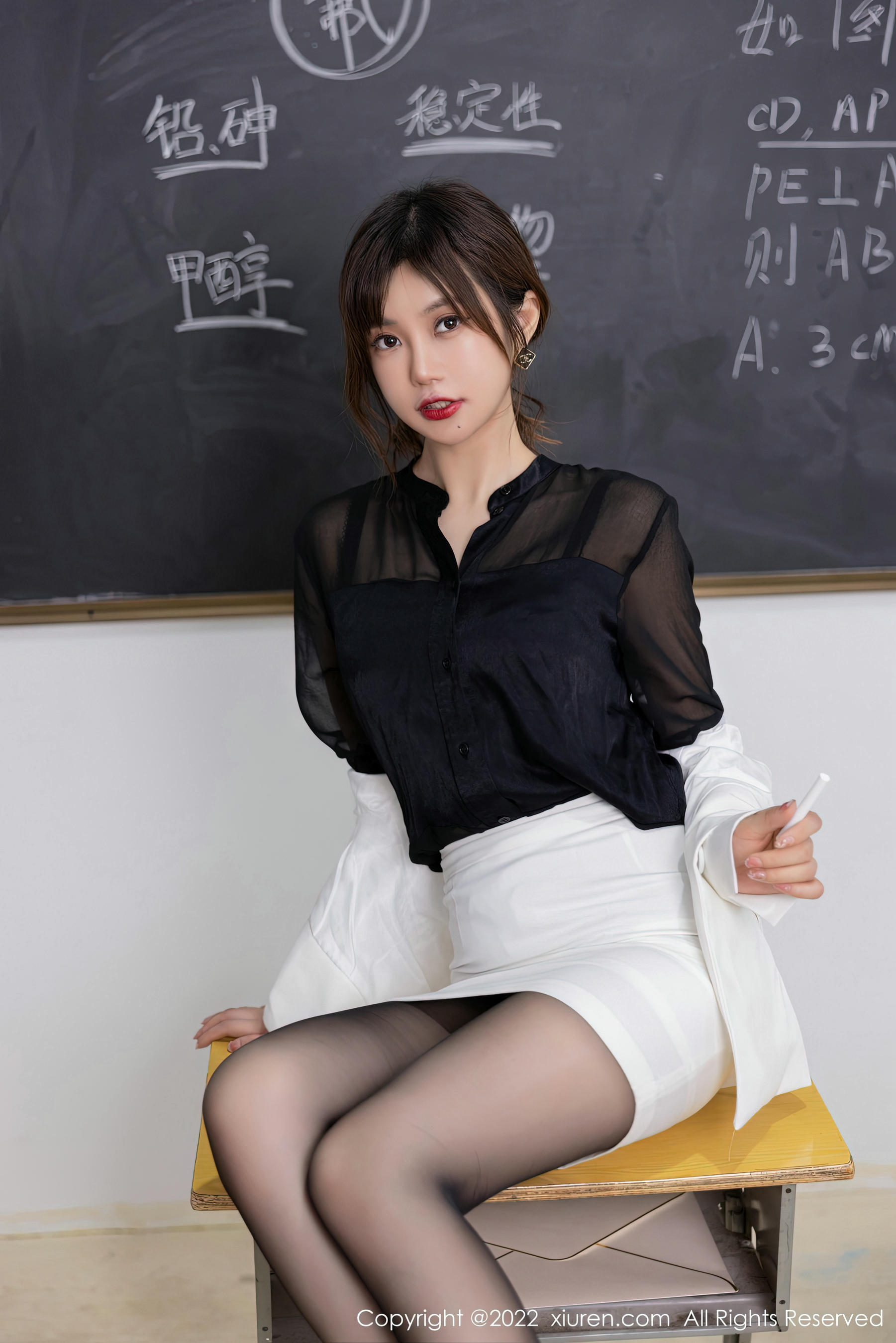 XIUREN秀人网 2022.12.16 NO.6008 绮里嘉ula[87+1P／614MB]_第1集