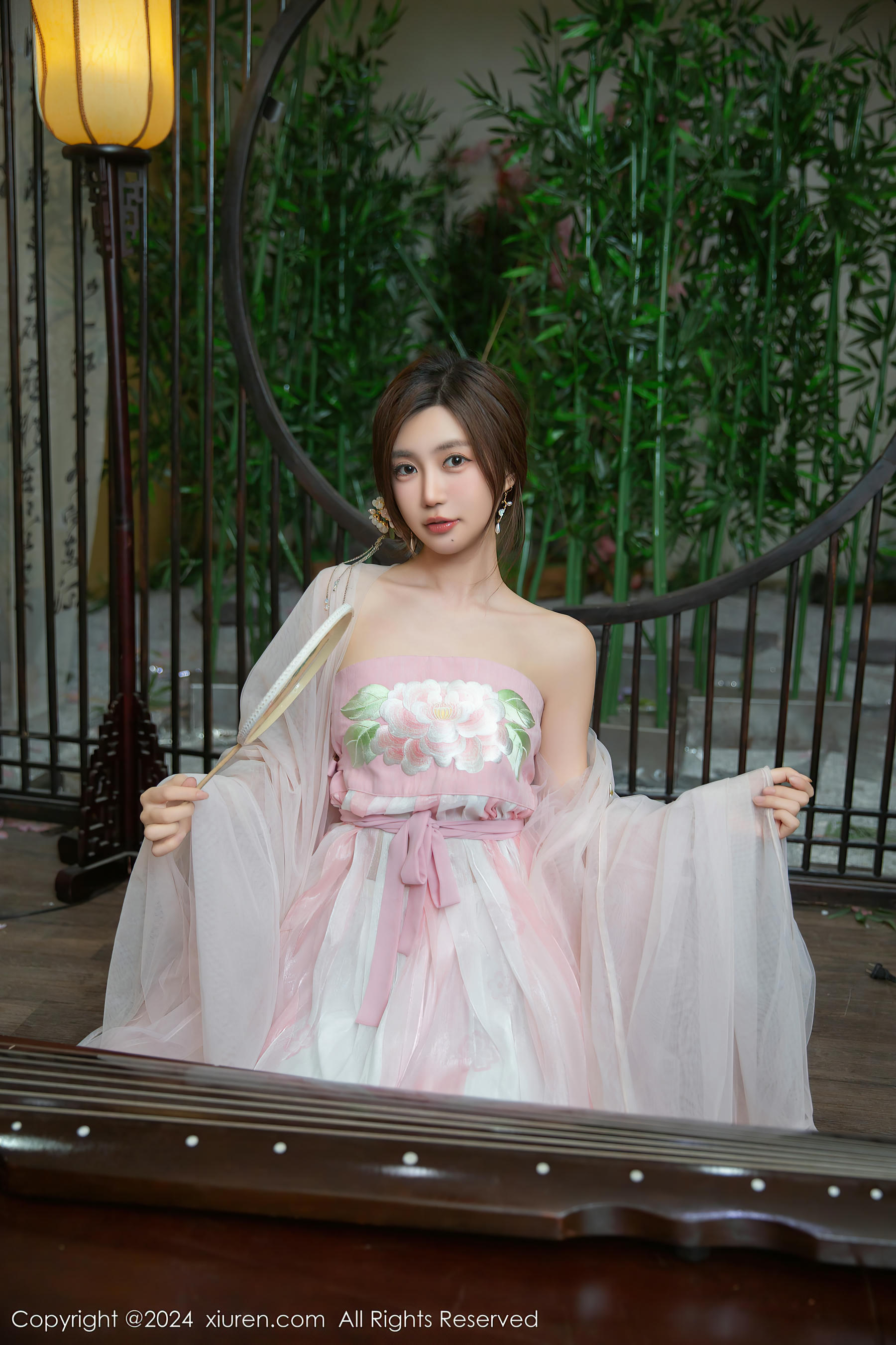 XIUREN秀人网 2024.11.20 NO.9475 绮里嘉ula 古风美腿 [81P 809.98 MB]_第1集