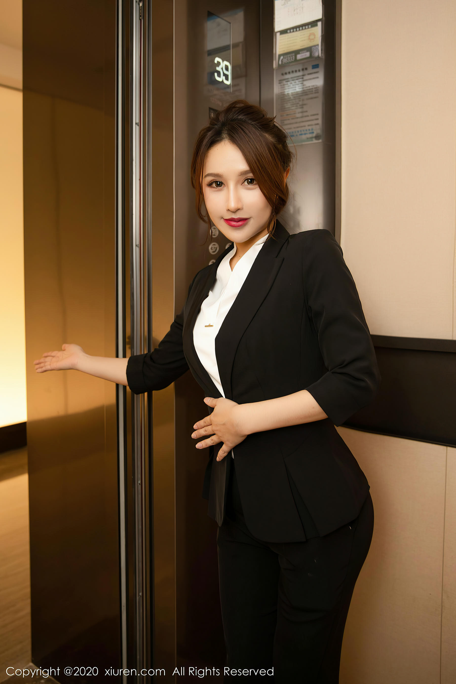 XIUREN秀人网 2020.09.21 NO.2580 徐安安[86+1P／754MB]_第1集