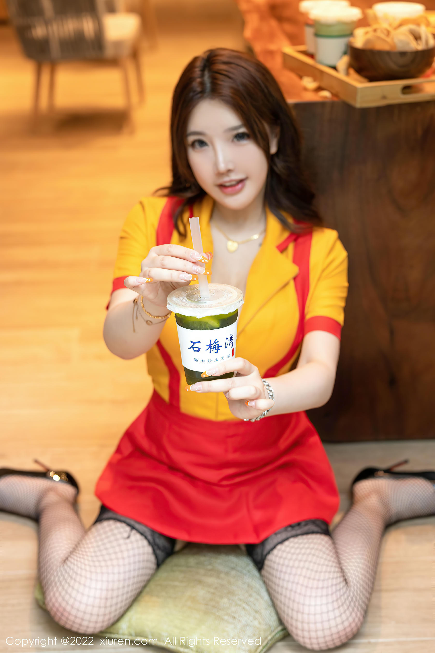 XIUREN秀人网 2022.08.29 NO.5509 小海臀Rena 万宁旅拍 [56+1P522M]_第1集