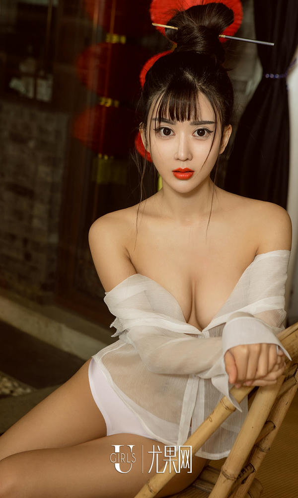 Ugirls尤果网 爱尤物专辑 VOL.0868 赵智妍 筱慧 月圆人更圆_第1集