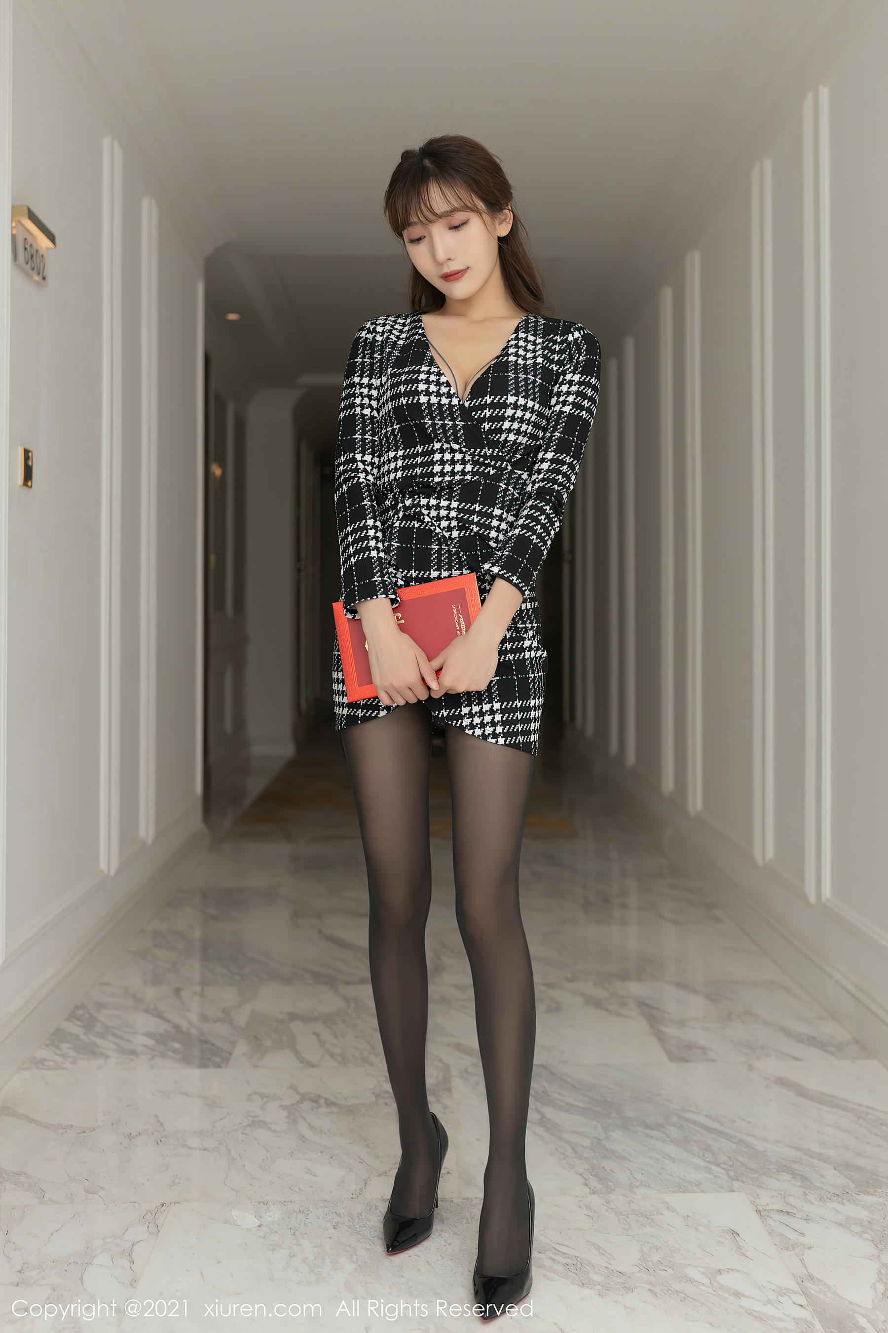 XIUREN秀人网 2021.12.02 NO.4292 陆萱萱 [88P-788MB]_第1集