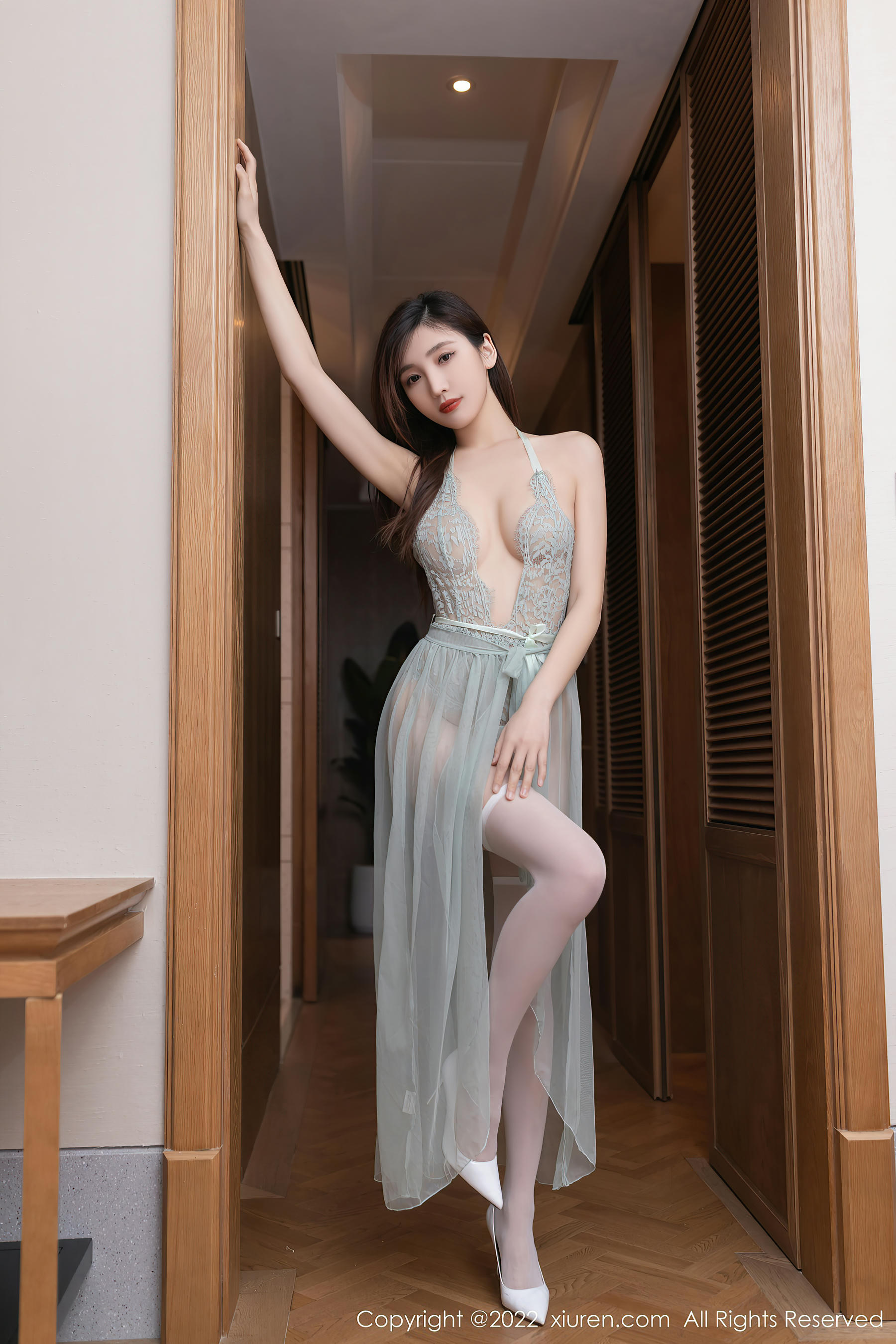 XIUREN秀人网 2022.06.30 NO.5213 陆萱萱 [70+1P675M]_第1集