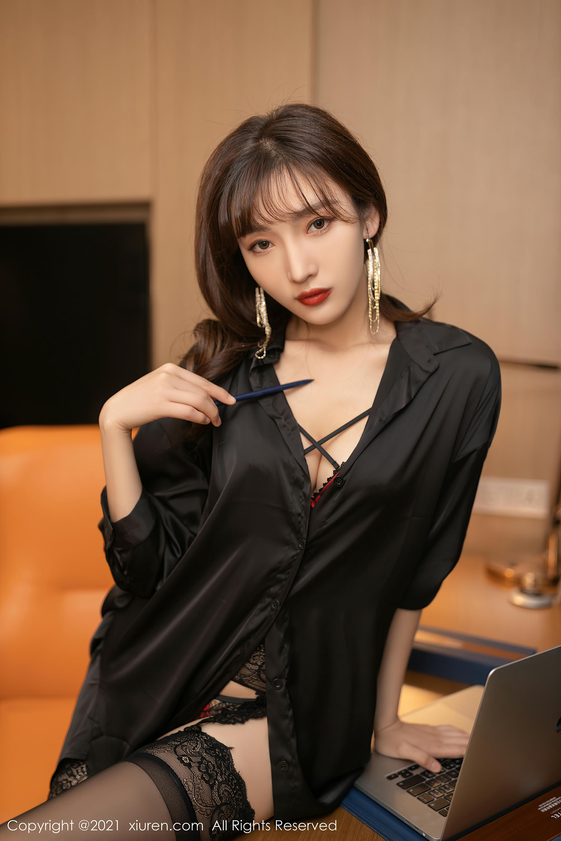 XiuRen秀人网 2021.12.28 No.4396 陆萱萱 黑丝美腿[88+1P 846MB]_第2集