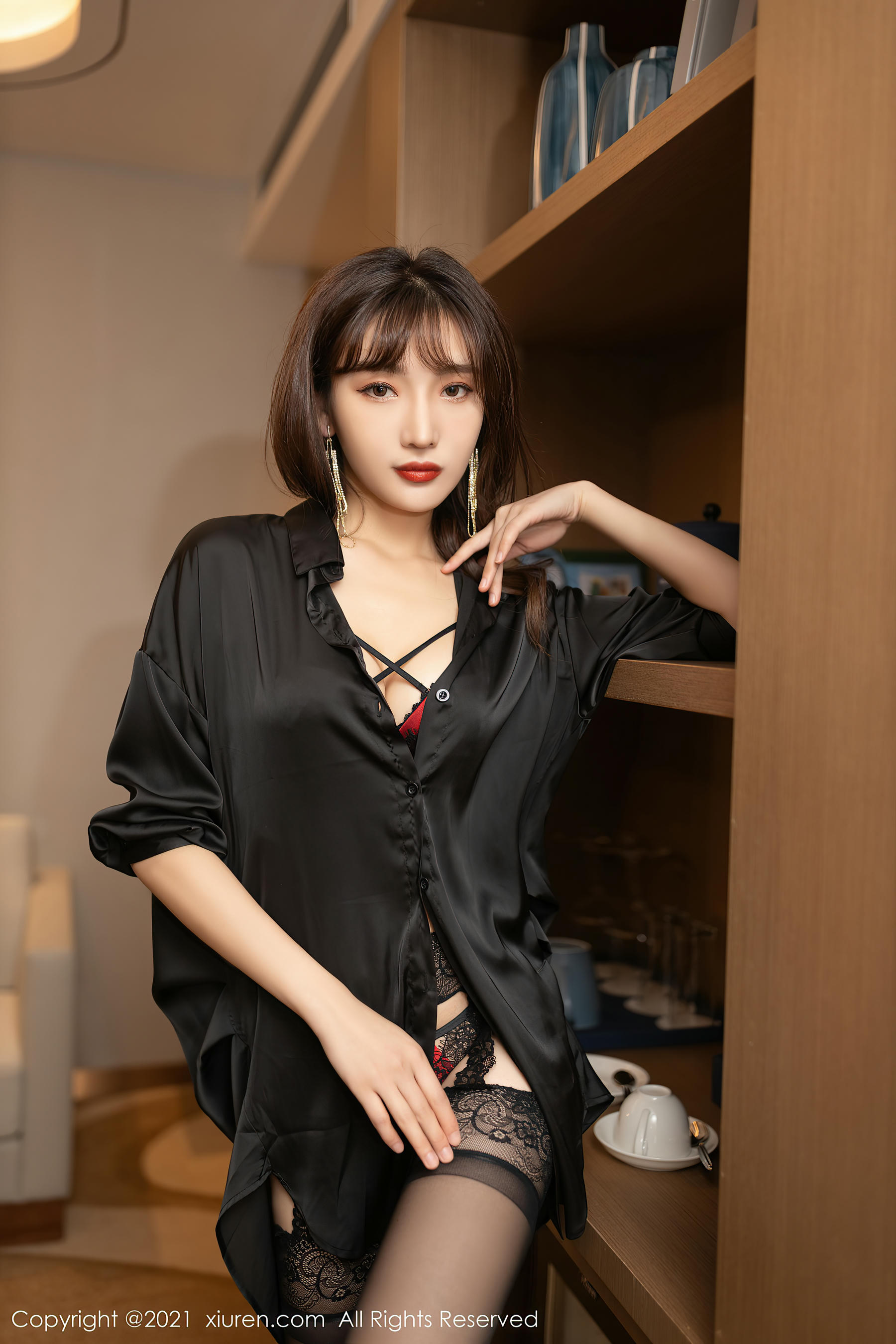 XiuRen秀人网 2021.12.28 No.4396 陆萱萱 黑丝美腿[88+1P 846MB]_第1集