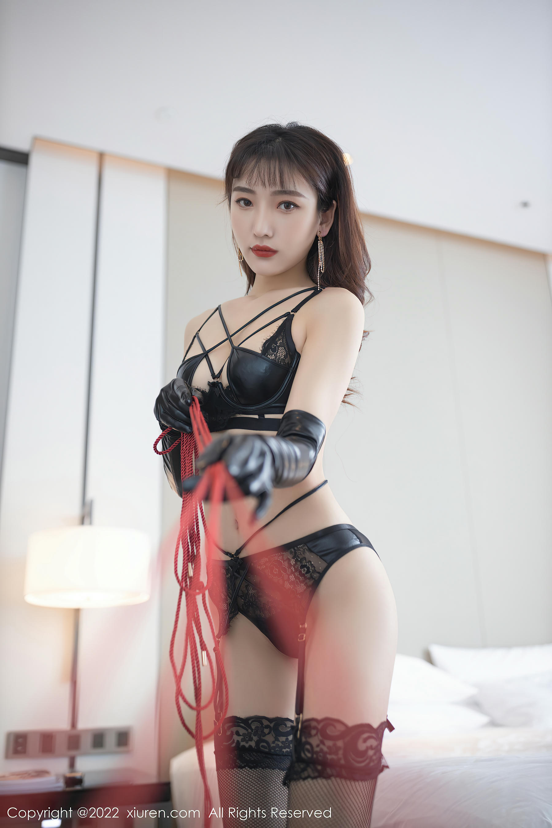 XiuRen秀人网 2022.02.24 No.4636 陆萱萱 美腿黑丝[83+1P 782MB]_第2集