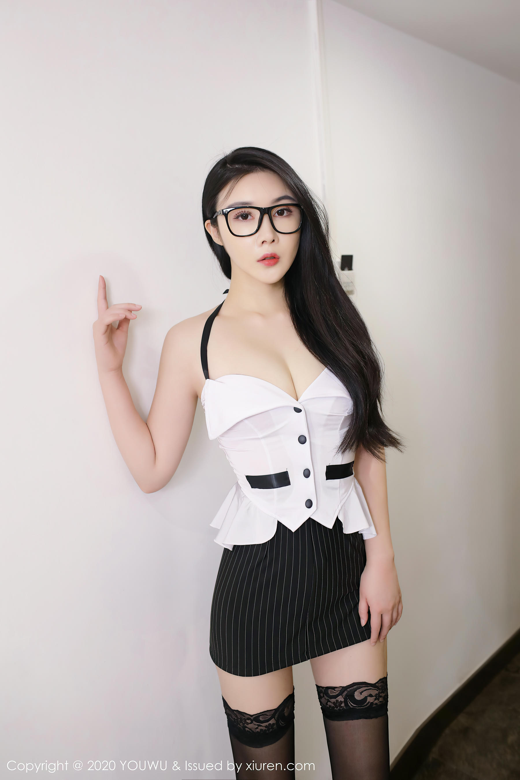 YouWu尤物馆 2020.12.30 Vol.172 萱萱cecillia [41P+412M]_第1集