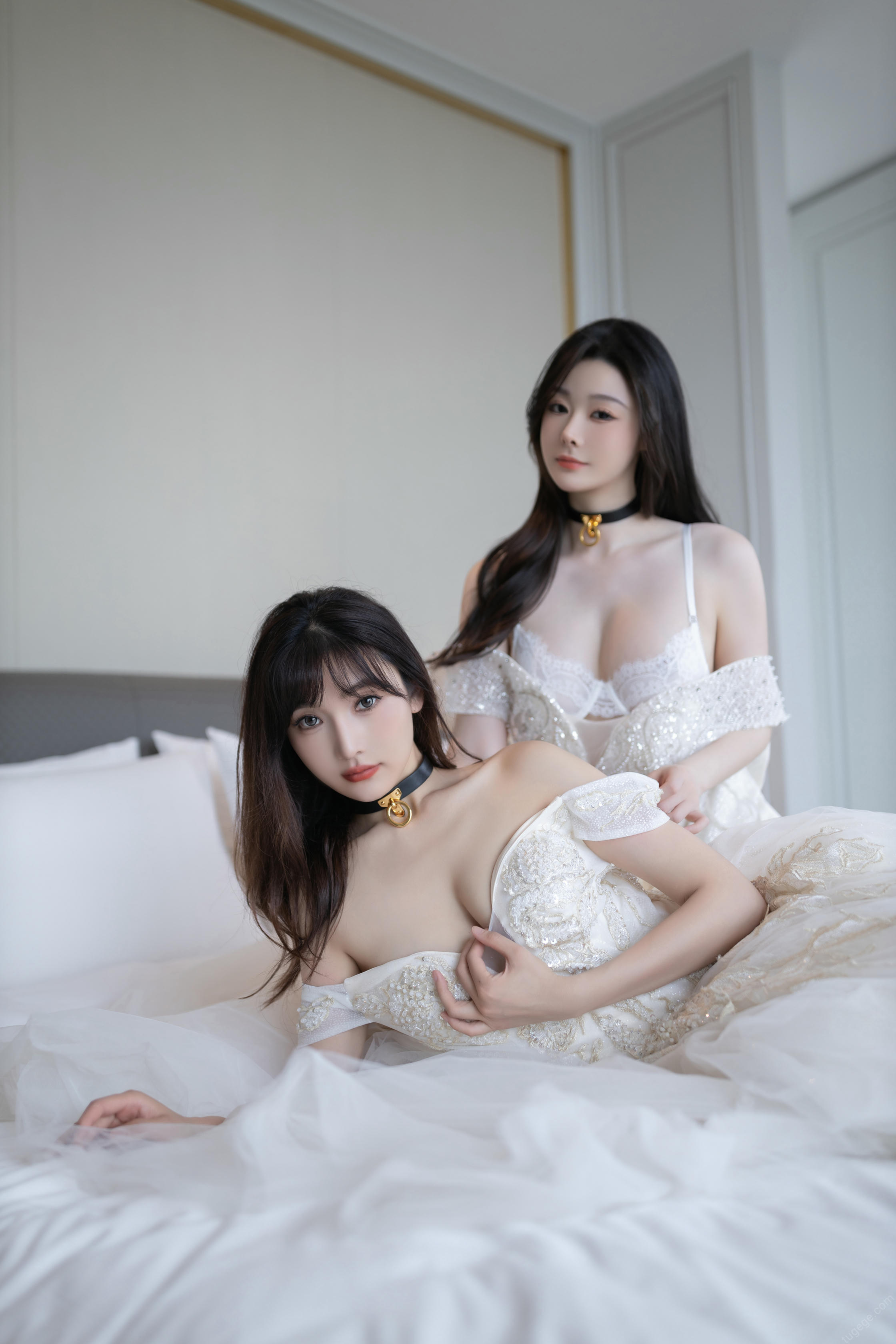 陆萱萱 &是小逗逗 双人婚纱[100P／1.13GB]_第1集
