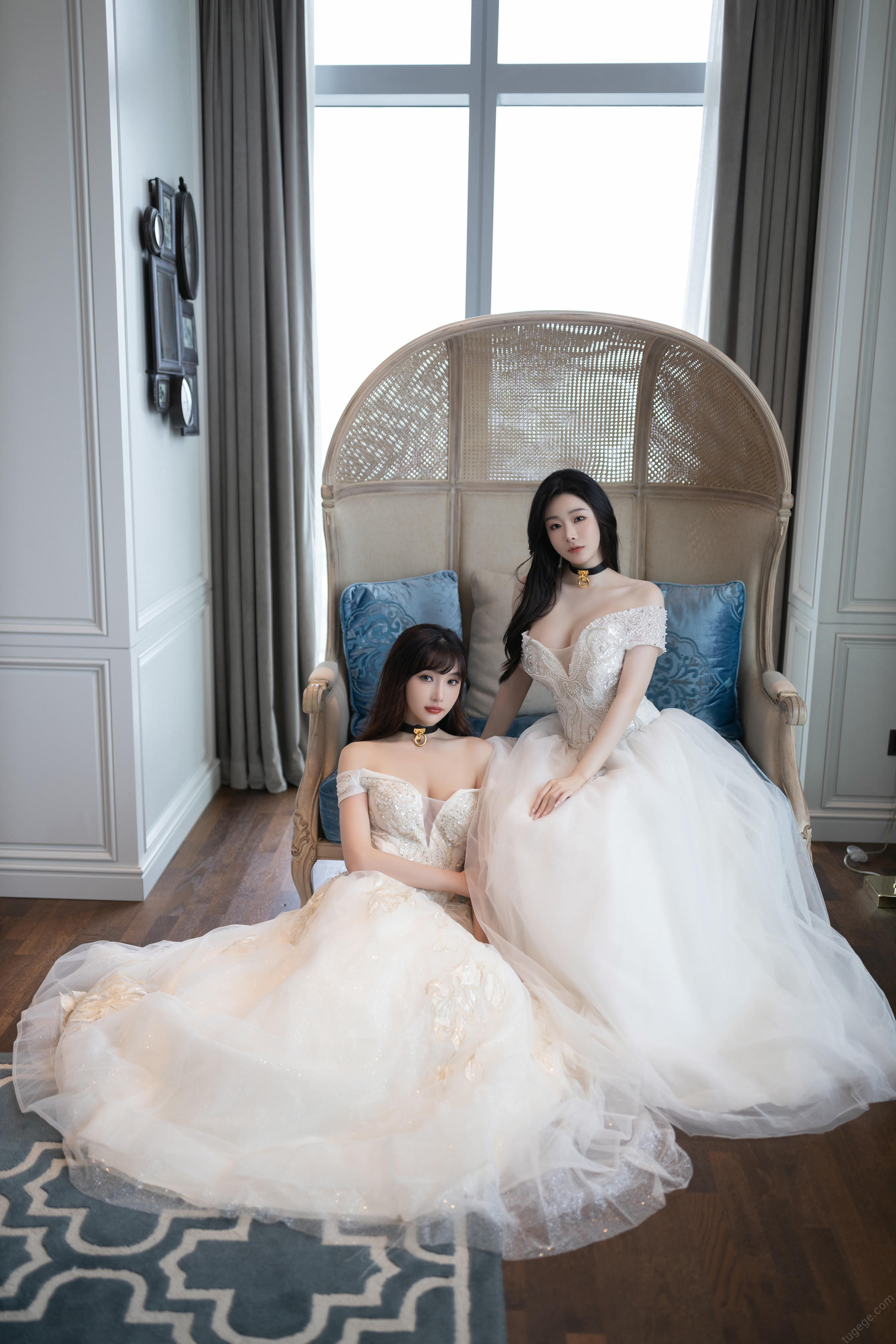 陆萱萱 &是小逗逗 双人婚纱[100P／1.13GB]_第1集