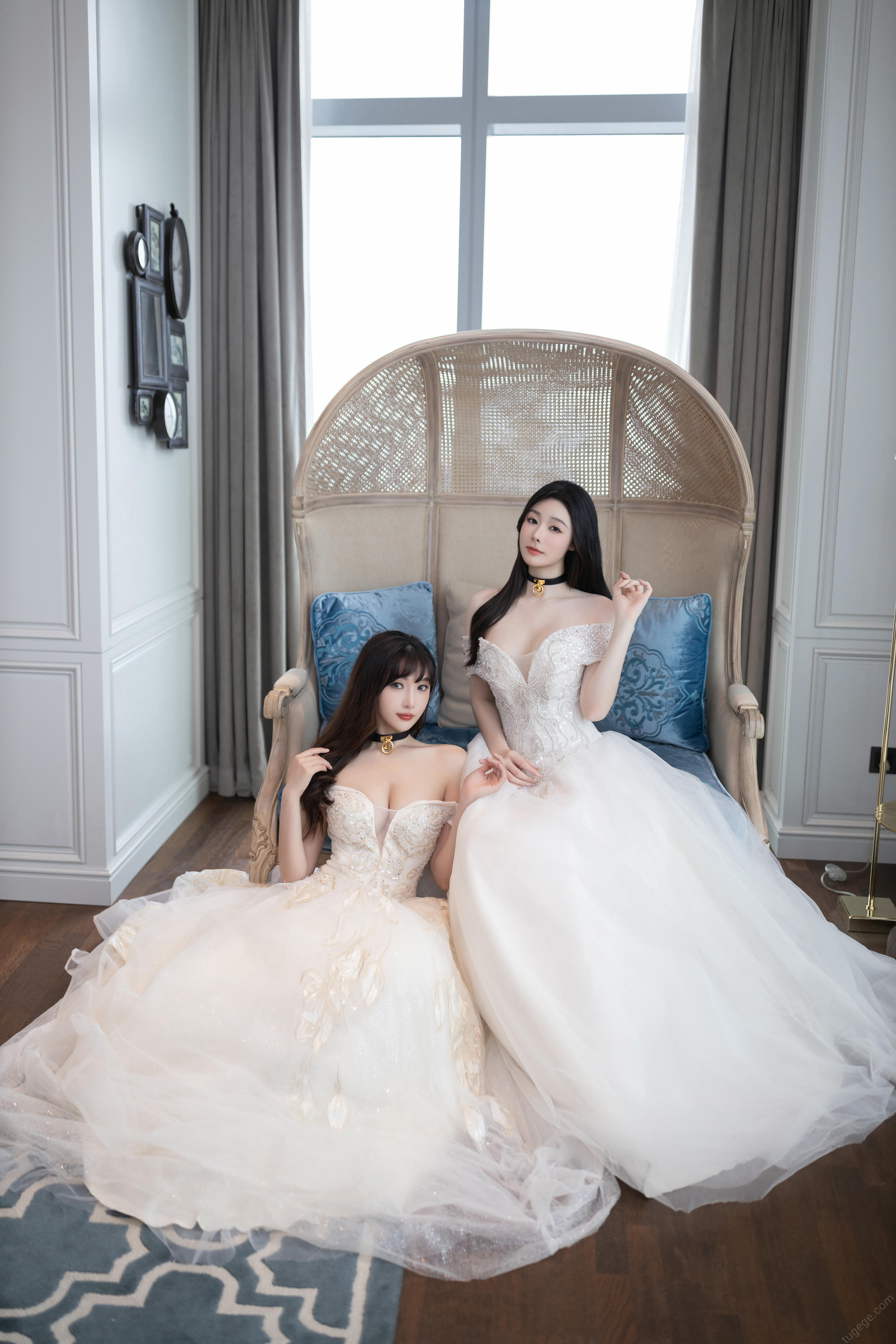 陆萱萱 &是小逗逗 双人婚纱[100P／1.13GB]_第1集