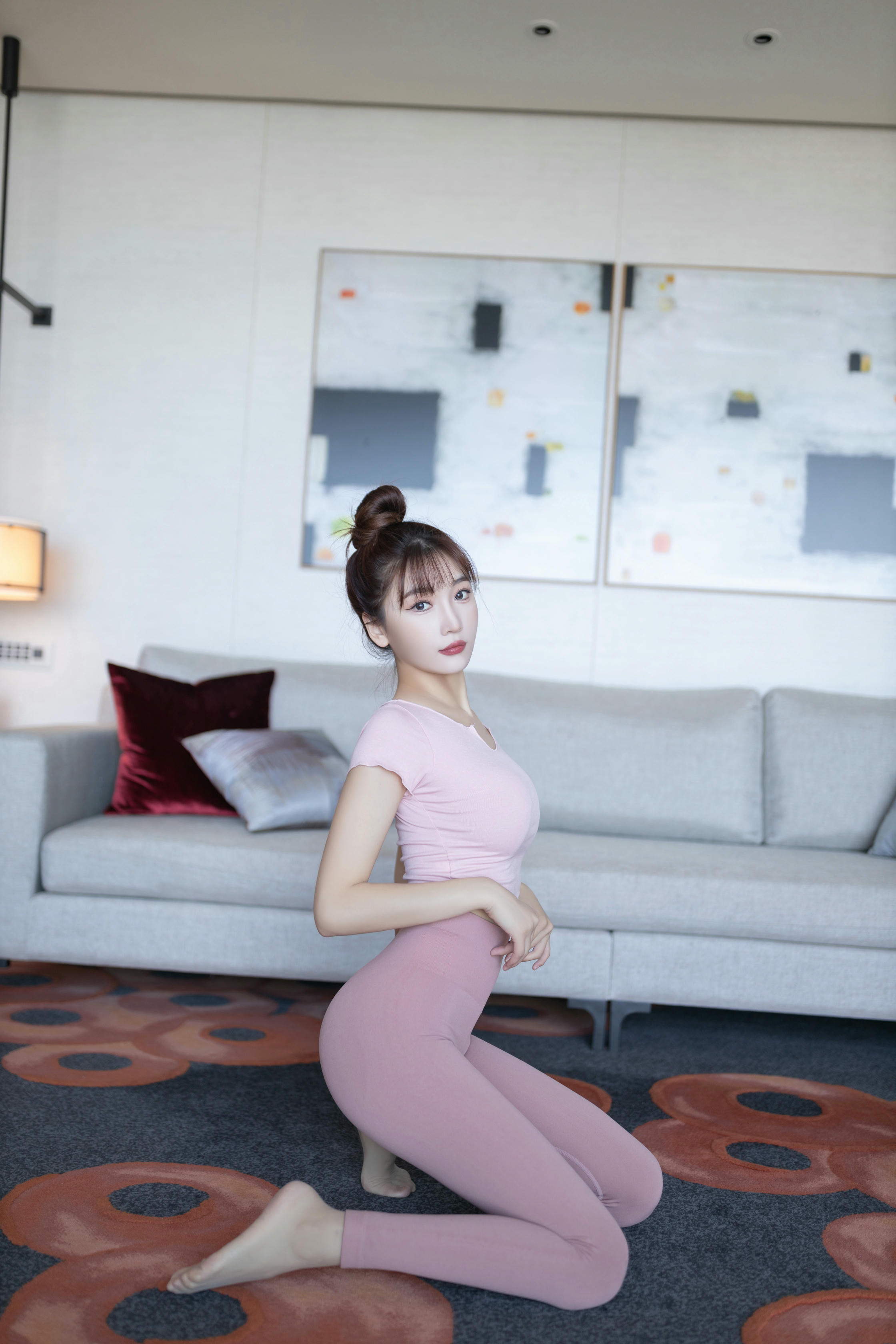 陆萱萱 瑜伽裤 [90P1.02G]_第1集